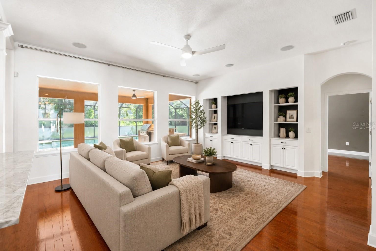 15910 Ternglade Dr Property Photo 15