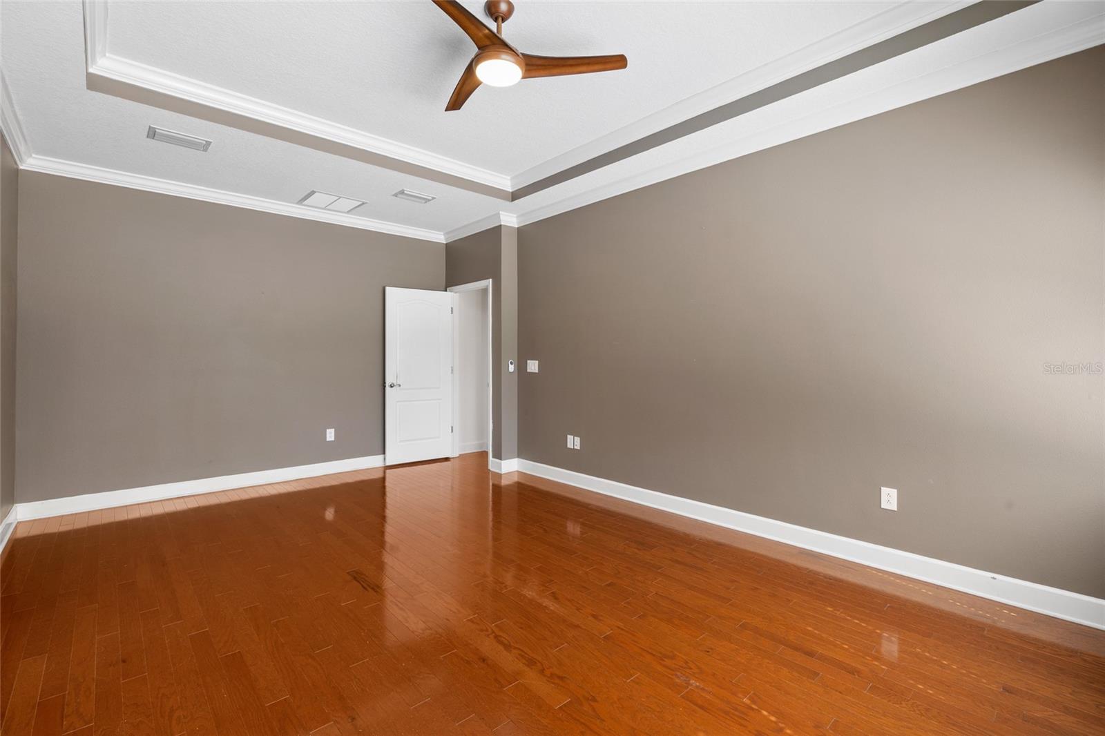 15910 Ternglade Dr Property Photo 35