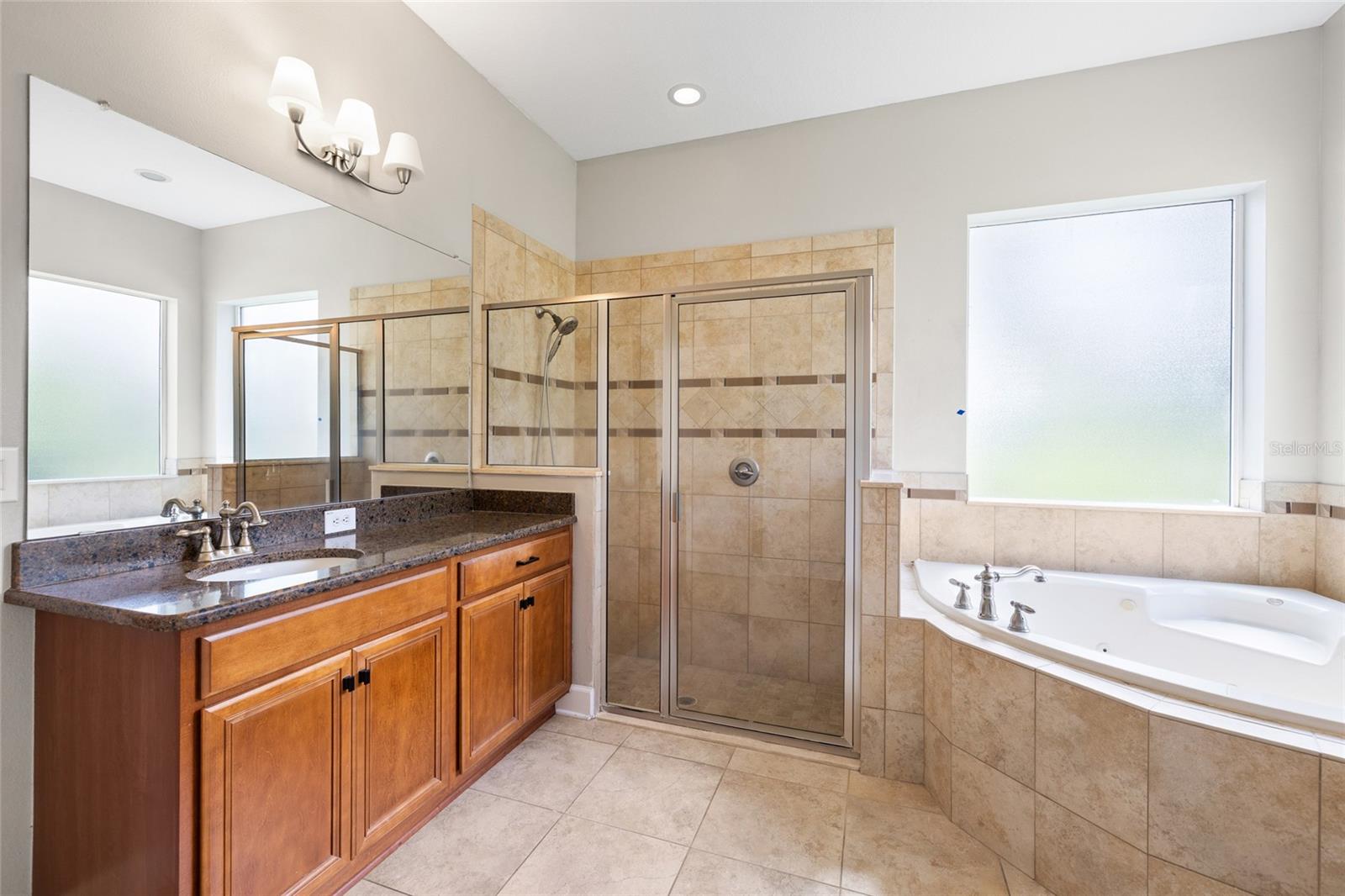 15910 Ternglade Dr Property Photo 37
