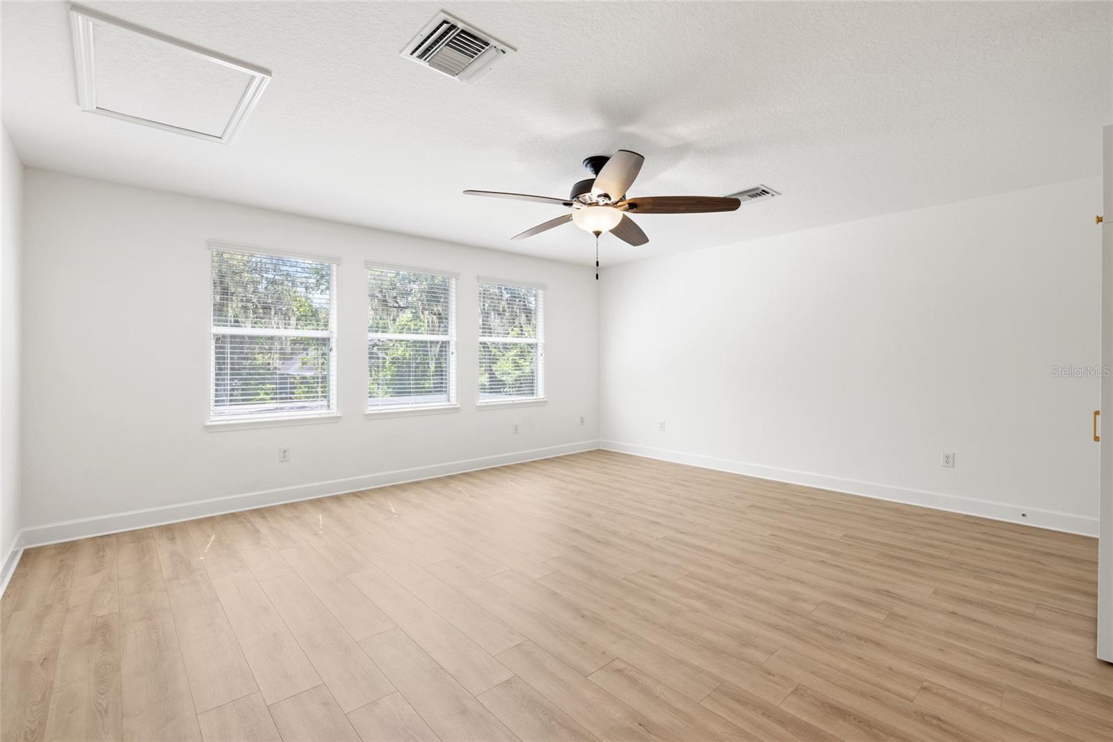 15910 Ternglade Dr Property Photo 43