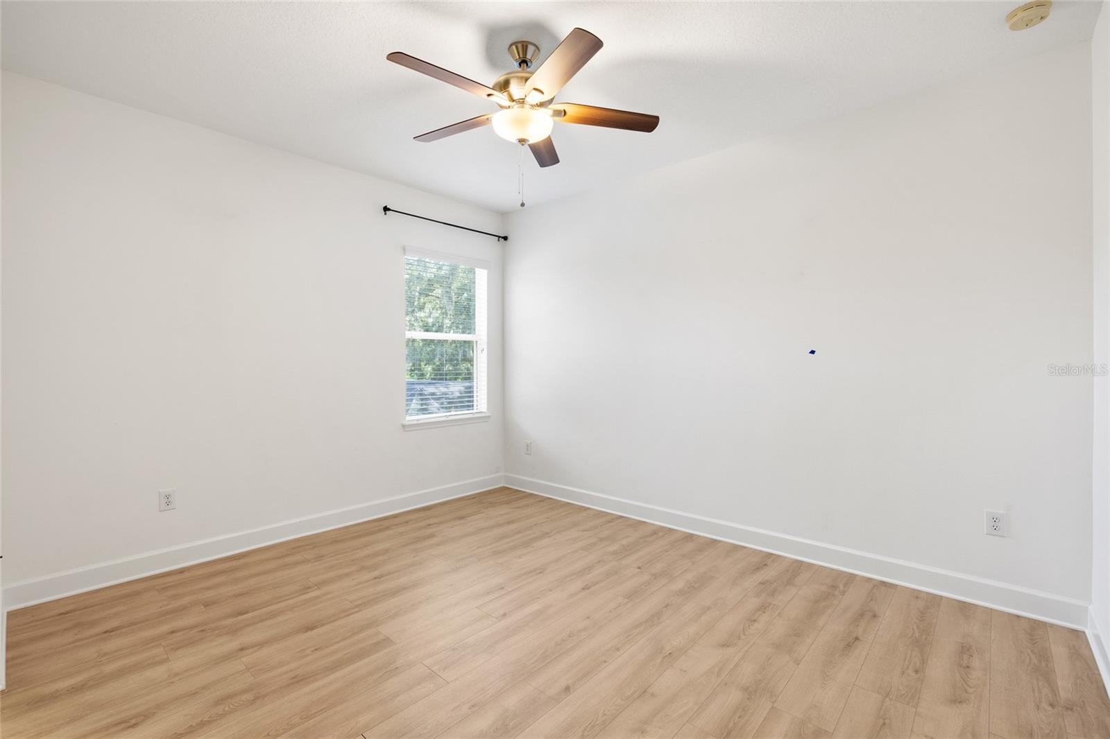15910 Ternglade Dr Property Photo 47