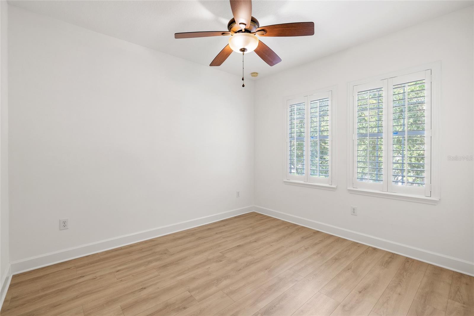 15910 Ternglade Dr Property Photo 57