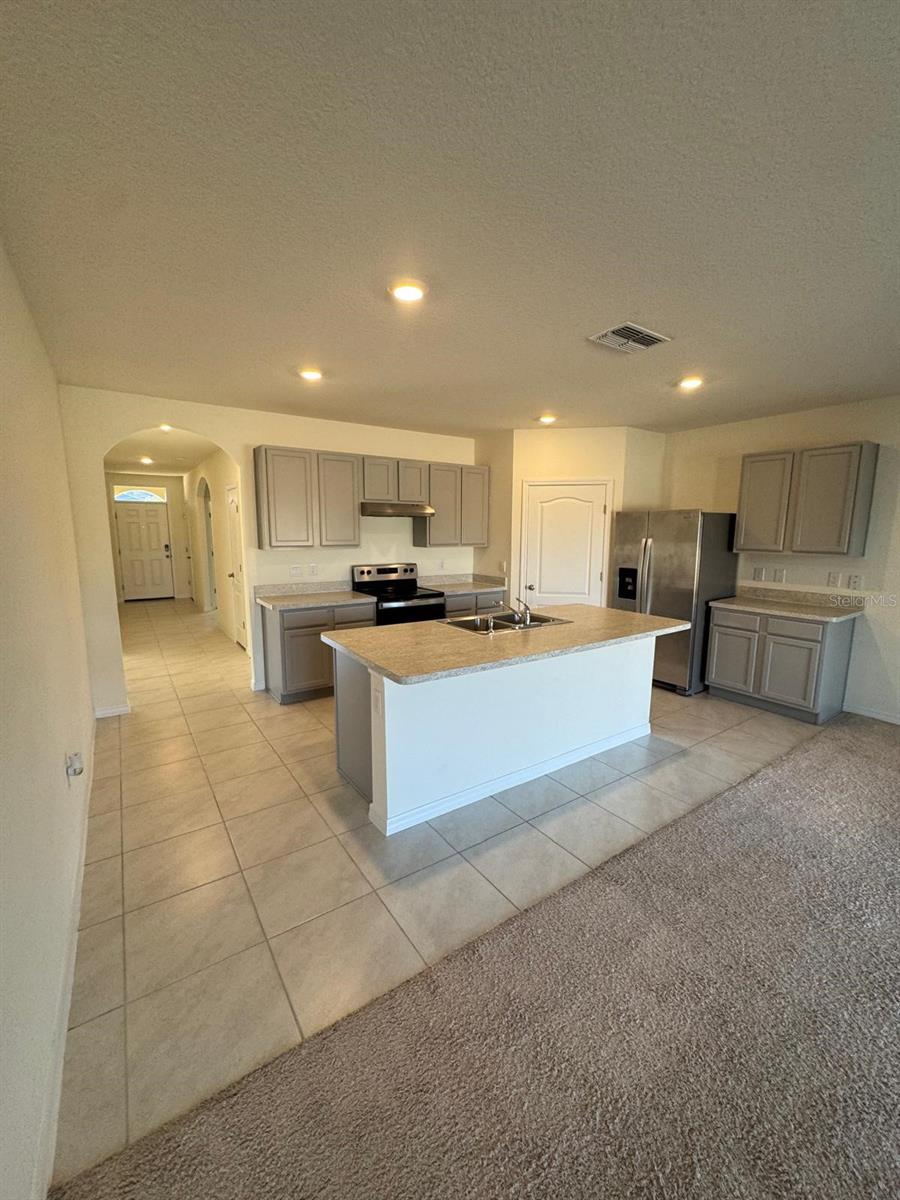 528 Boardwalk Ave Property Photo 10