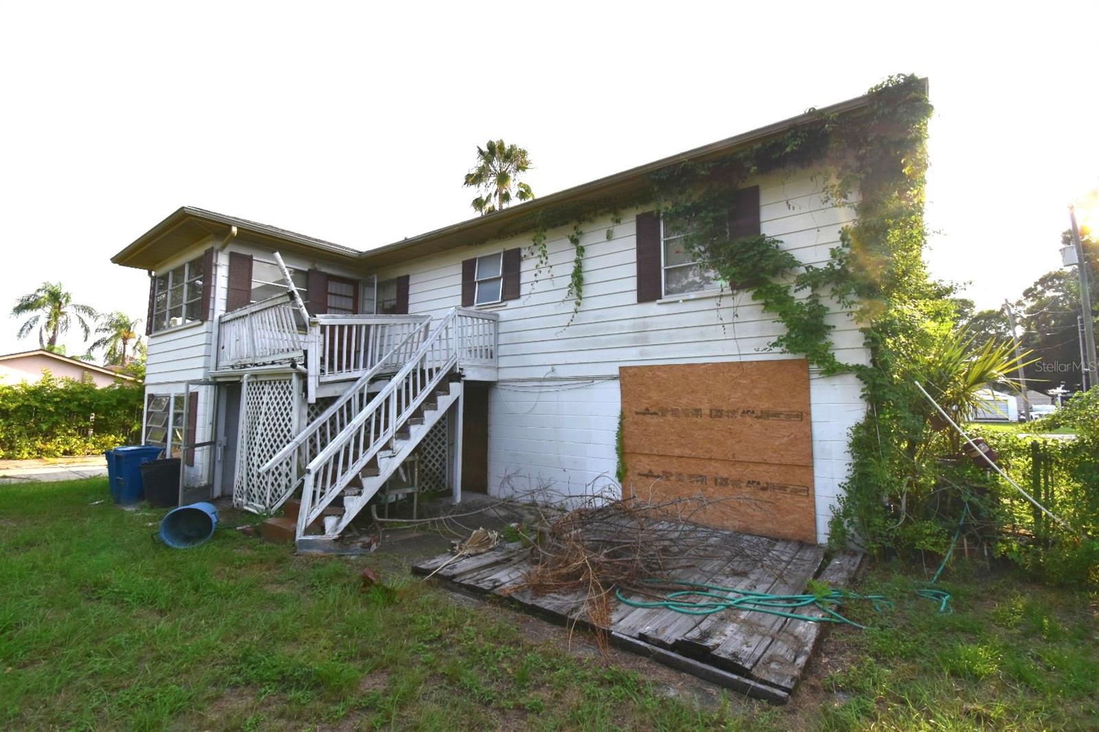 613 CHESTNUT ST Property Photo 1
