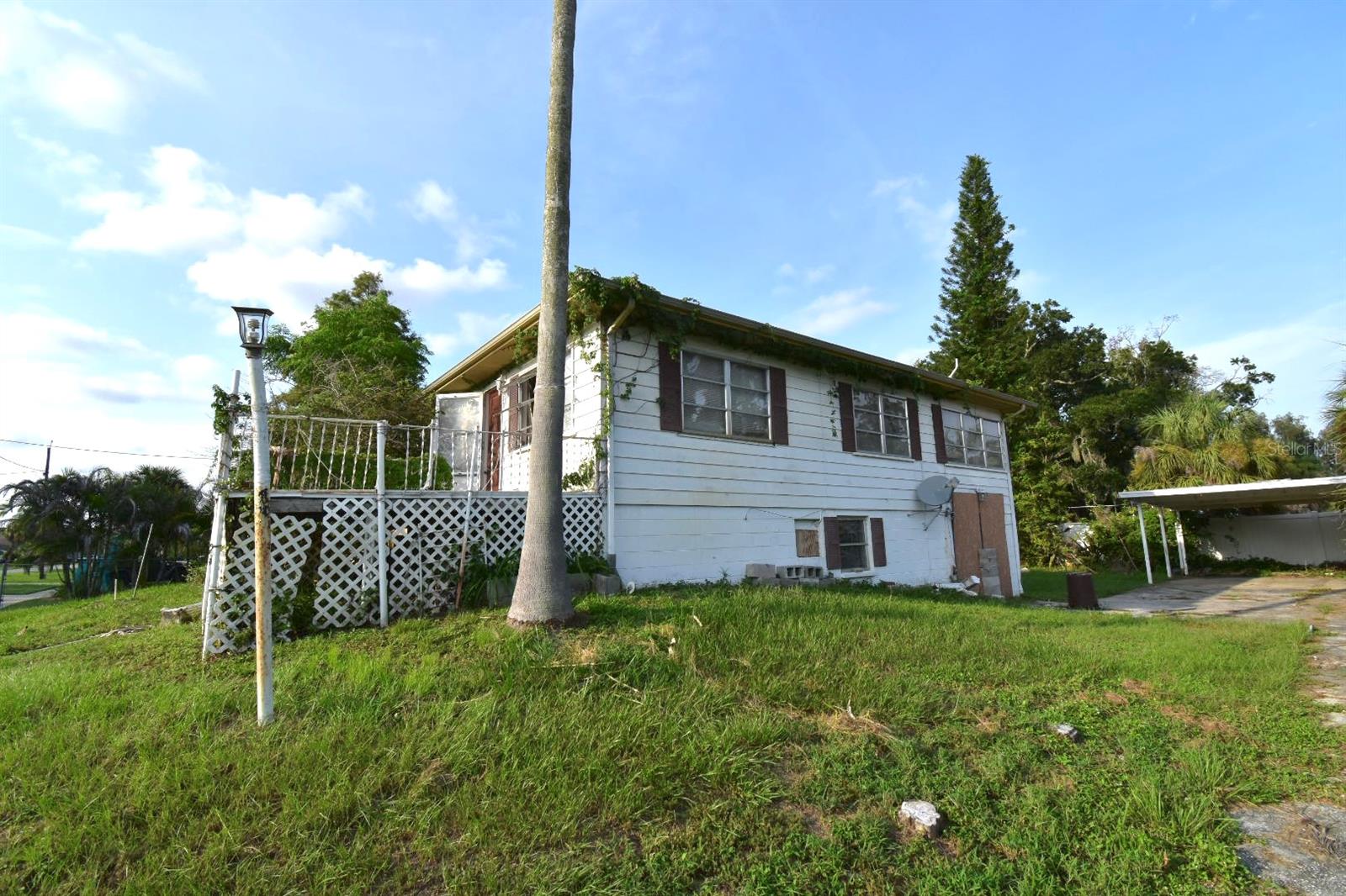 613 Chestnut St Property Photo 3