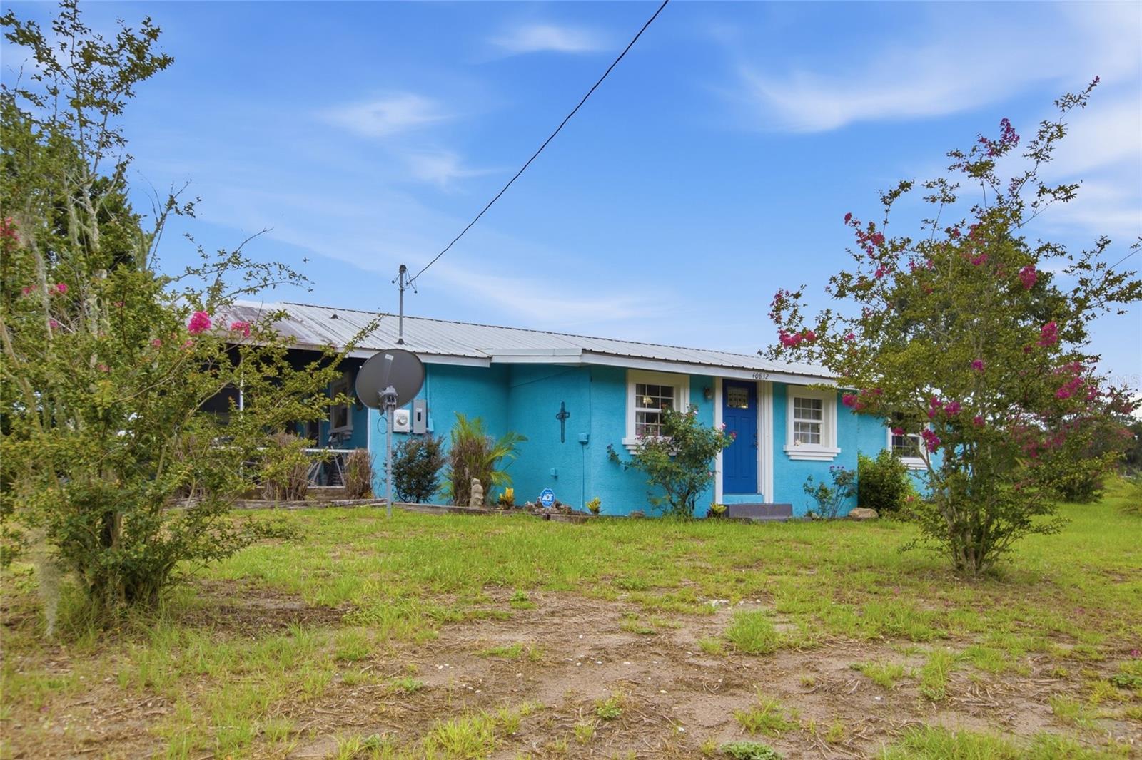 40832 River Rd Property Photo 2