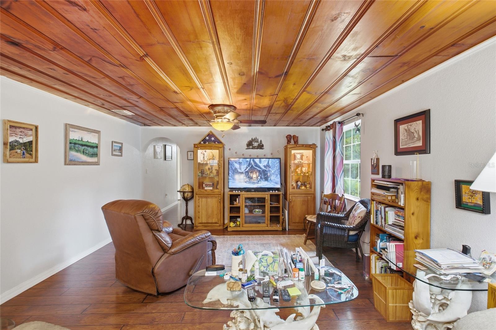 40832 River Rd Property Photo 11