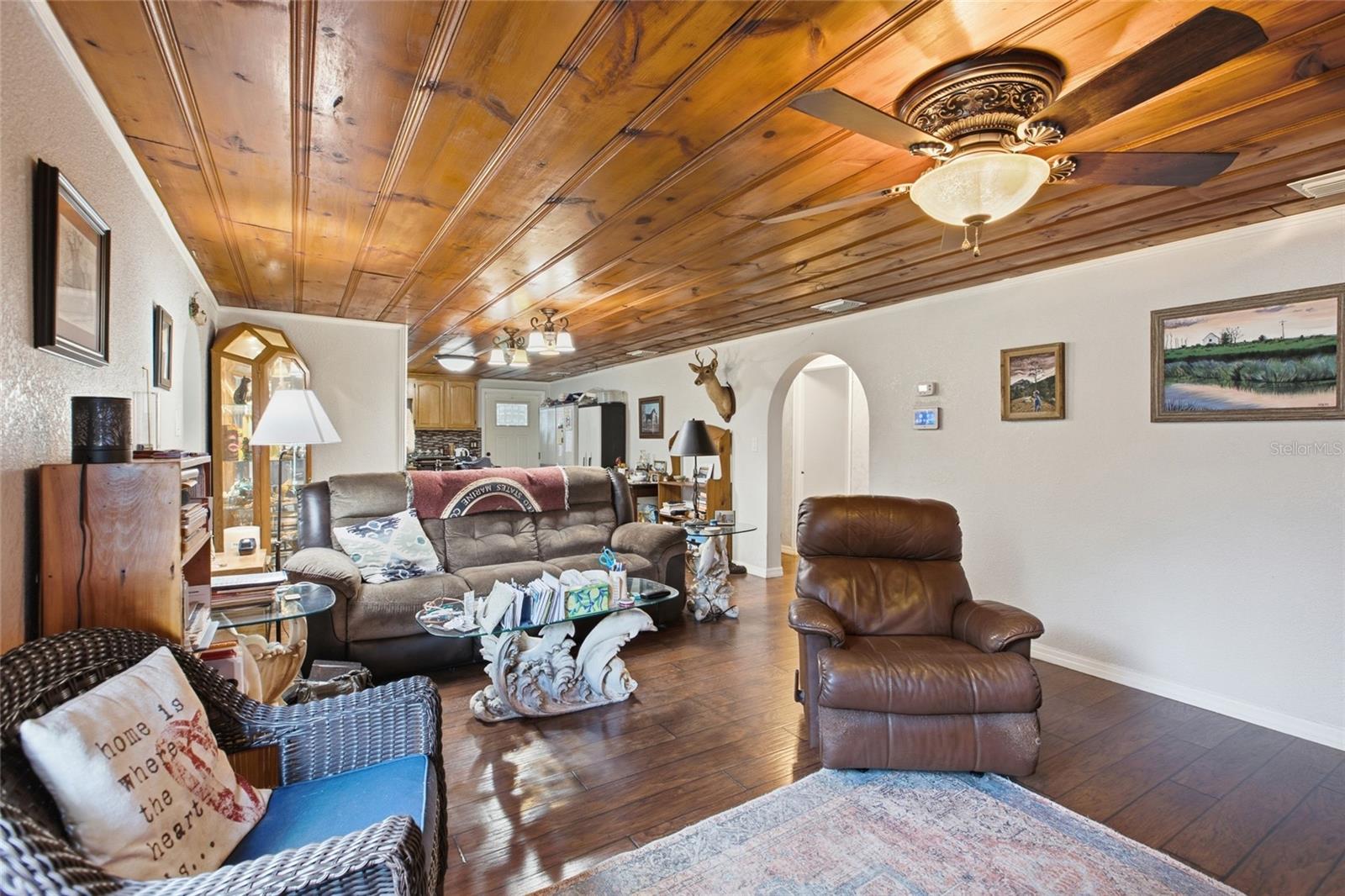 40832 River Rd Property Photo 16