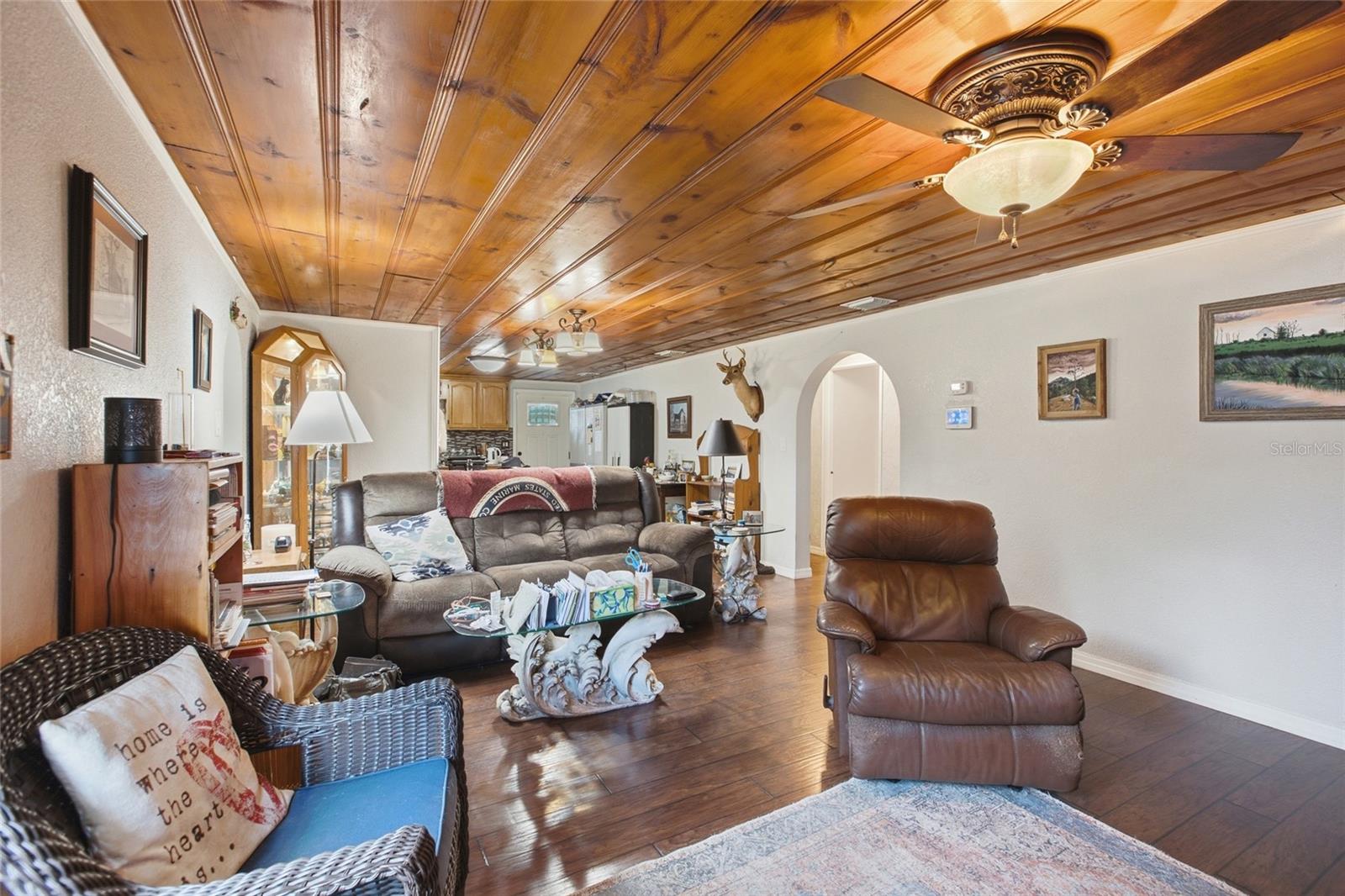 40832 River Rd Property Photo 17