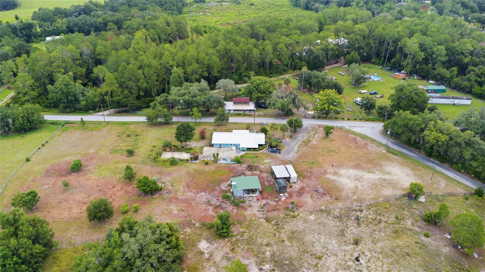40832 River Rd Property Photo 52