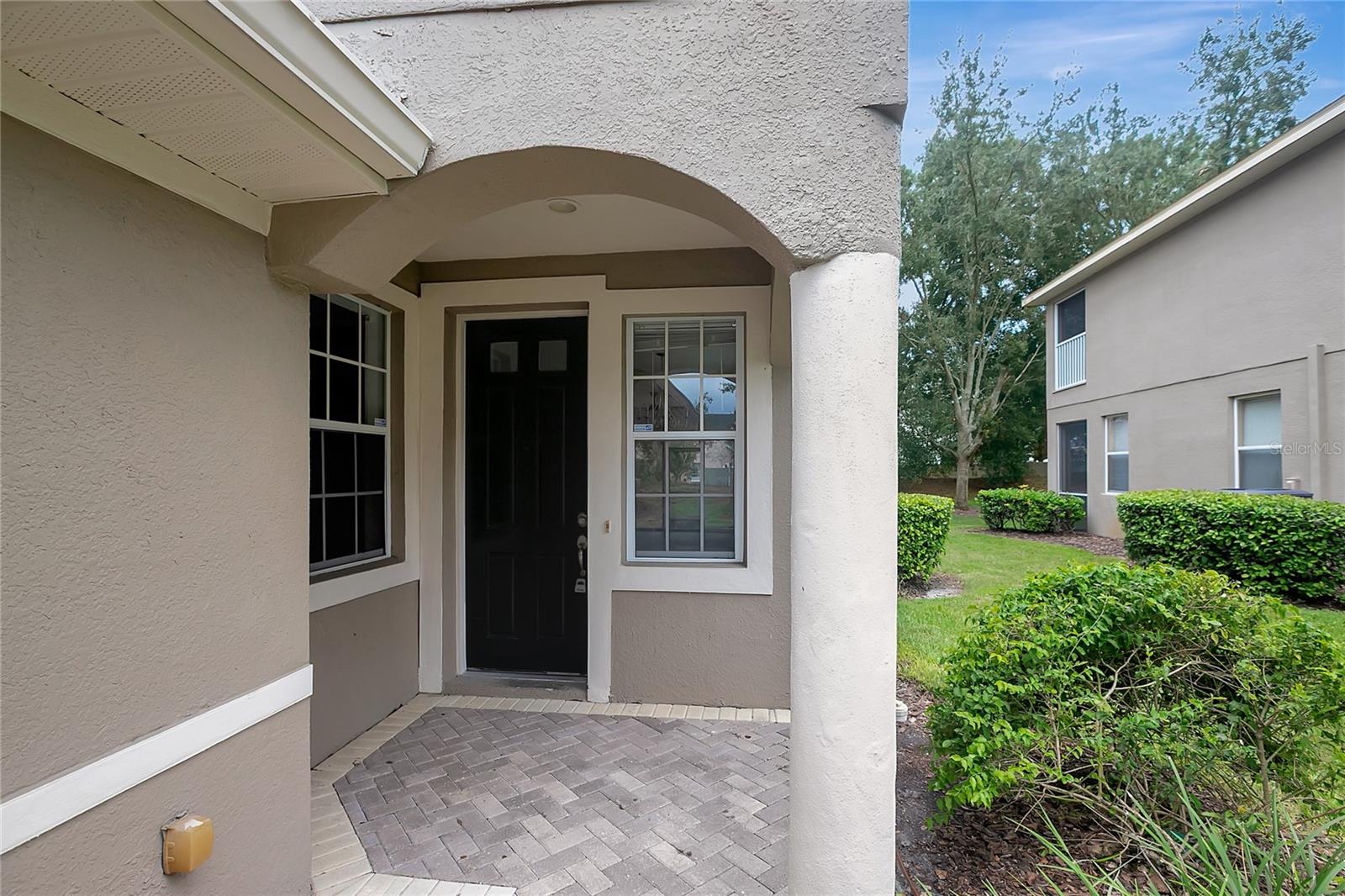 7413 Terrace River Dr Property Photo 4
