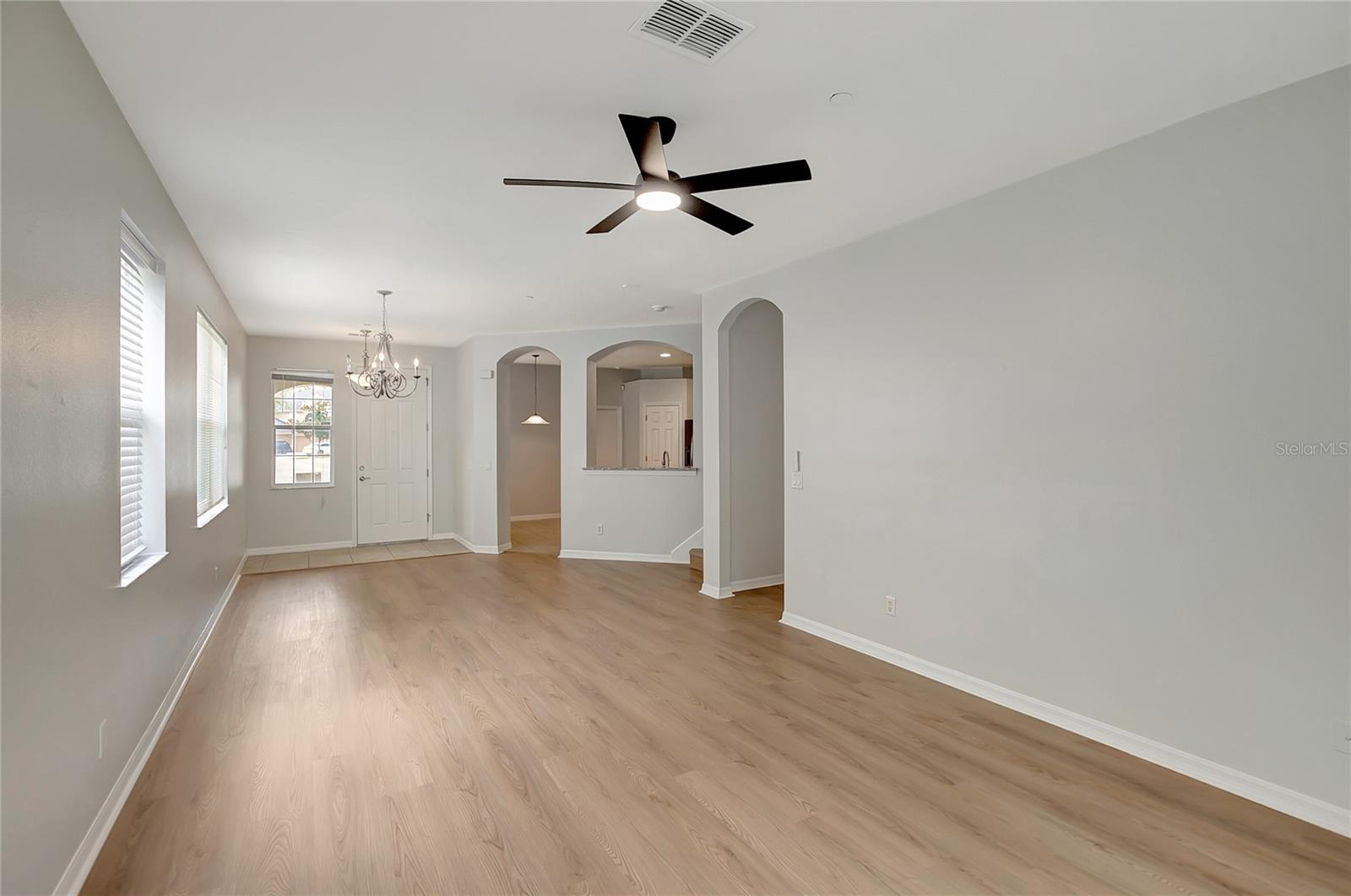 7413 Terrace River Dr Property Photo 12