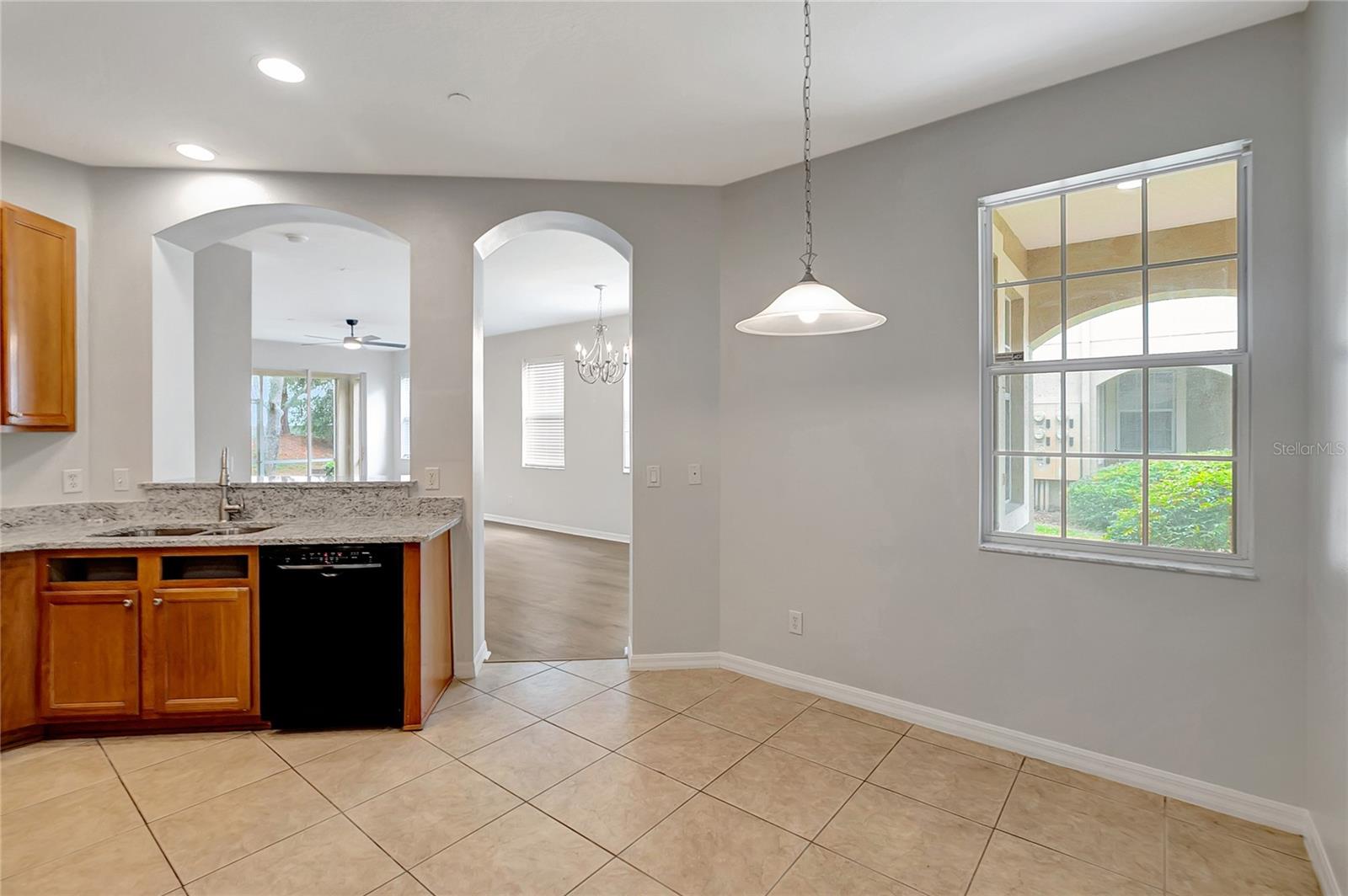 7413 Terrace River Dr Property Photo 16