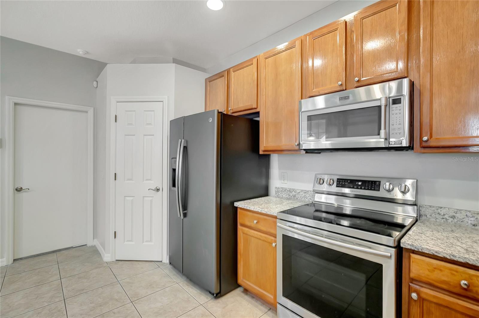 7413 Terrace River Dr Property Photo 19