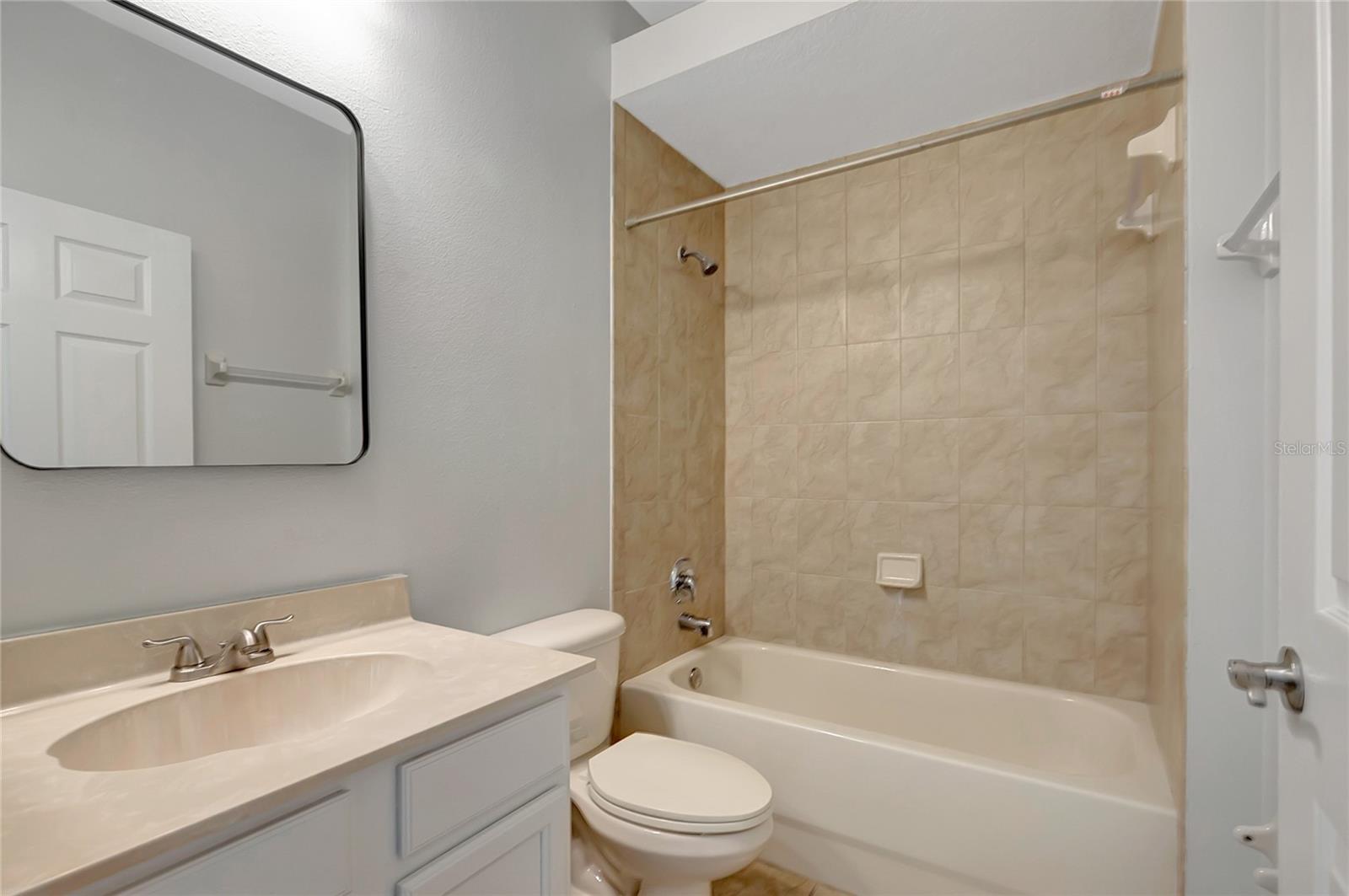 7413 Terrace River Dr Property Photo 23