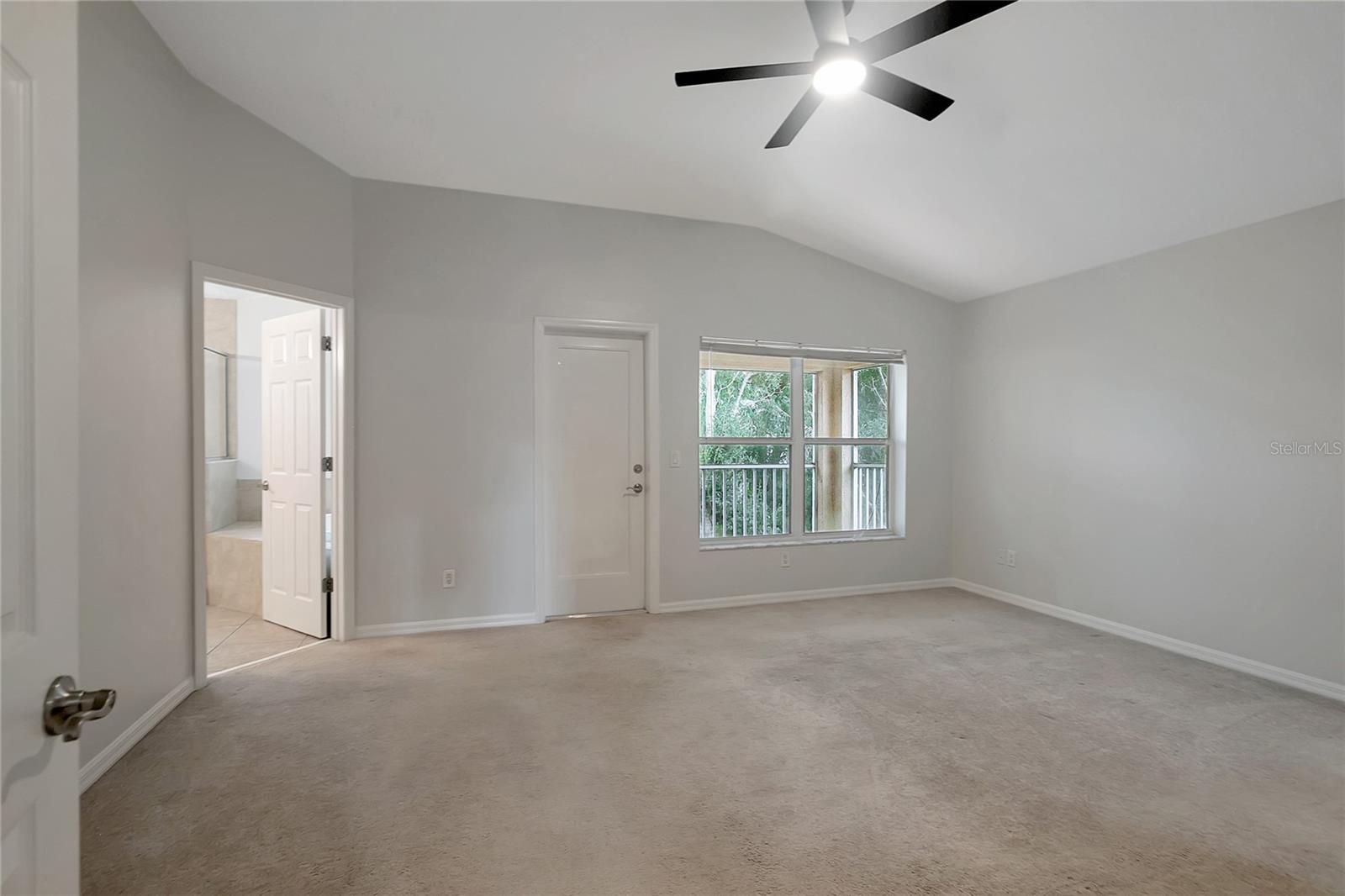 7413 Terrace River Dr Property Photo 30
