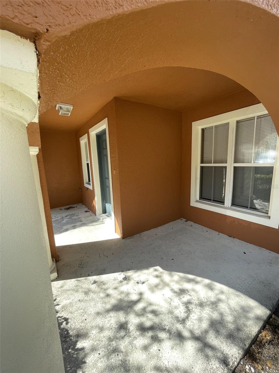10934 Johanna Ave Property Photo 3