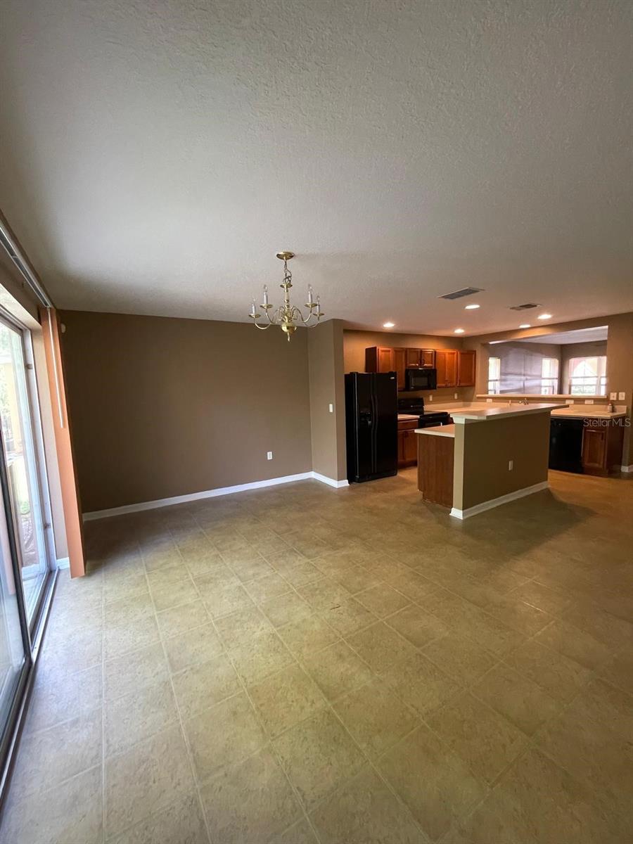 10934 Johanna Ave Property Photo 7