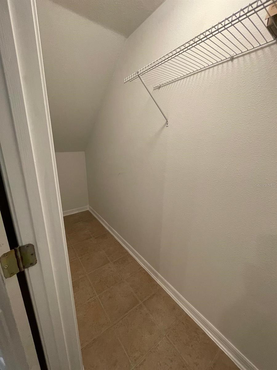 10934 Johanna Ave Property Photo 22