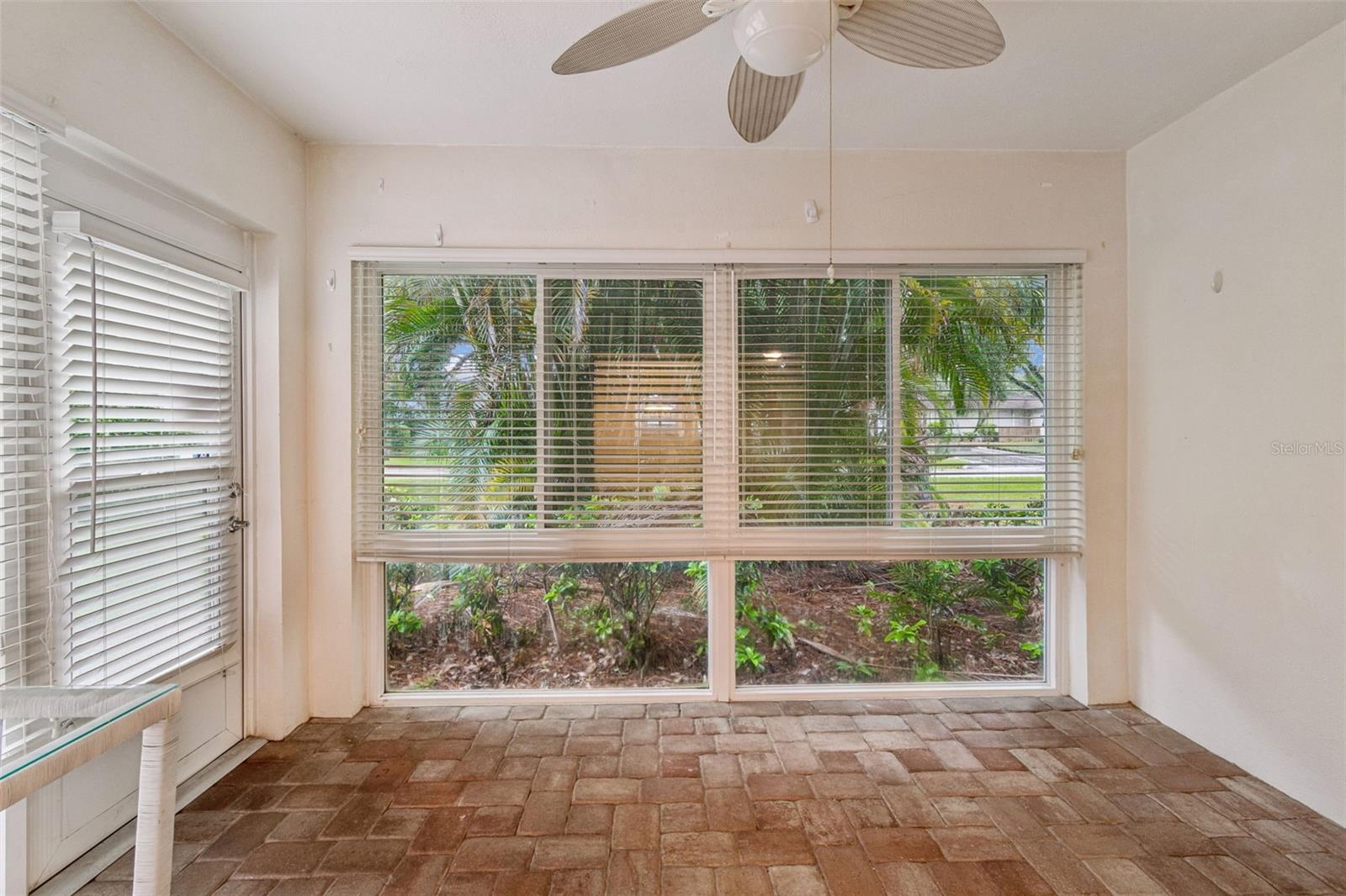 10387 Carrollwood Ln #303 Property Photo 37
