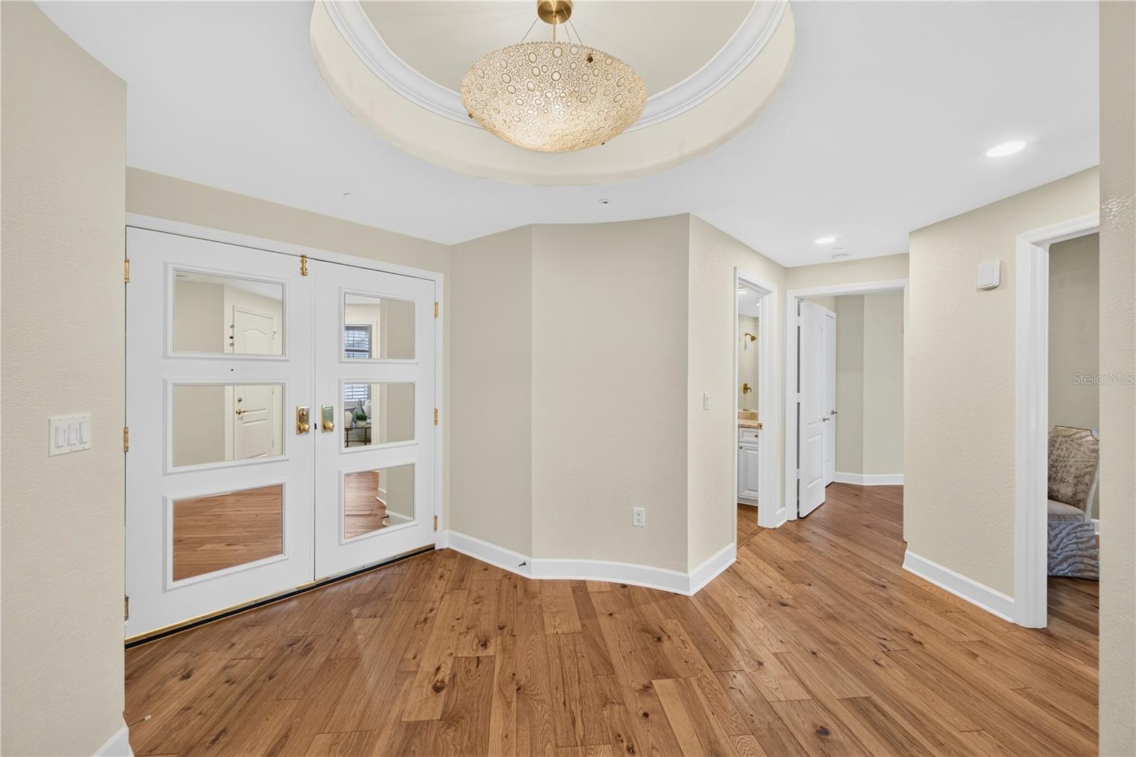 100 Beach Dr Ne #401 Property Photo 4