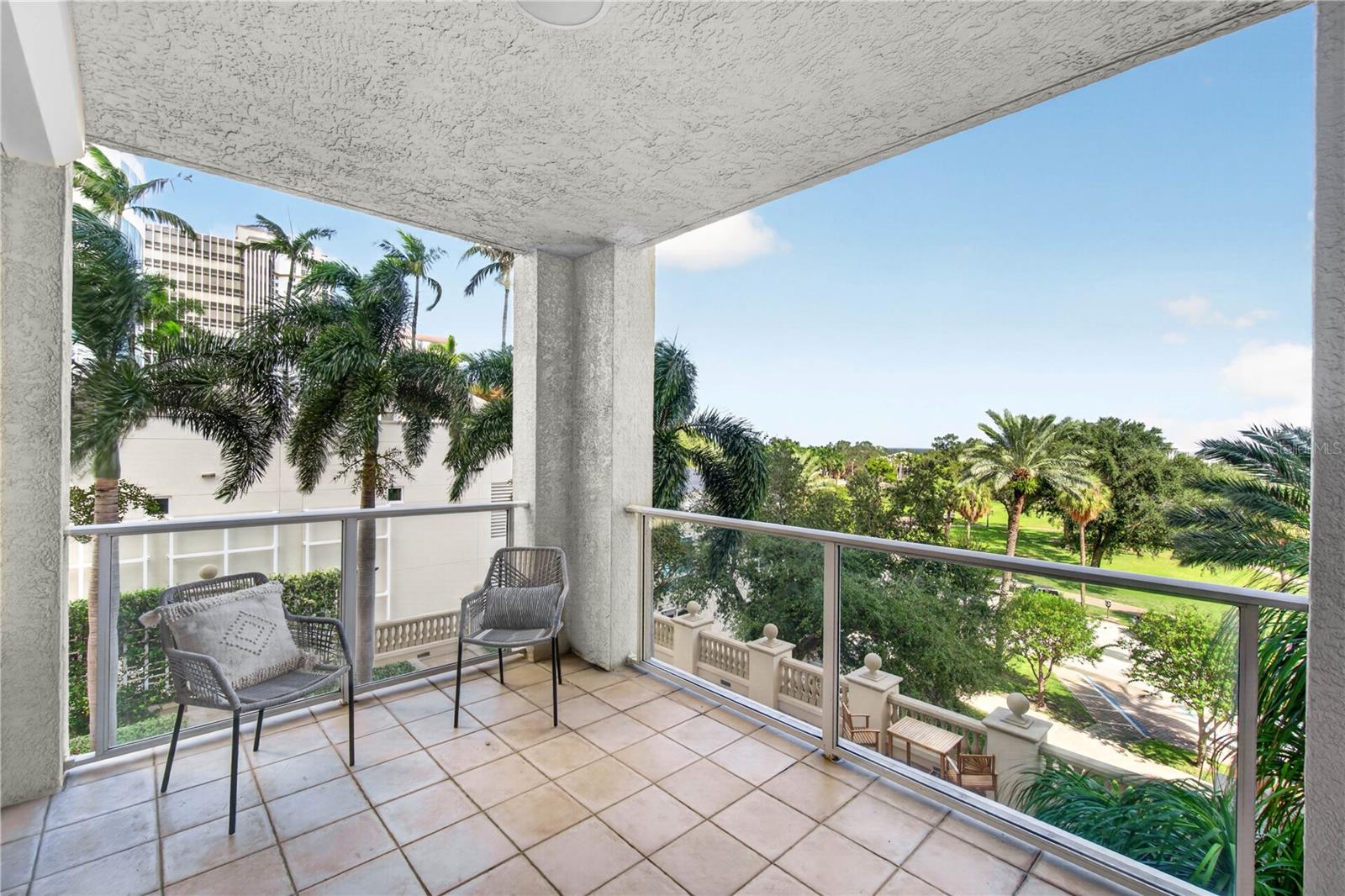 100 Beach Dr Ne #401 Property Photo 10