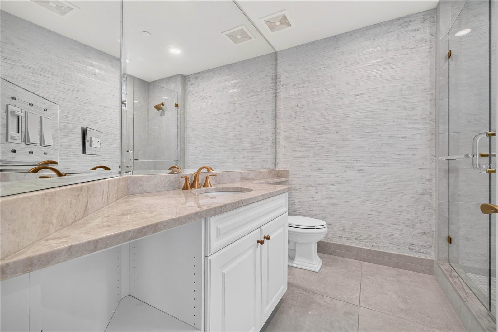 100 Beach Dr Ne #401 Property Photo 36