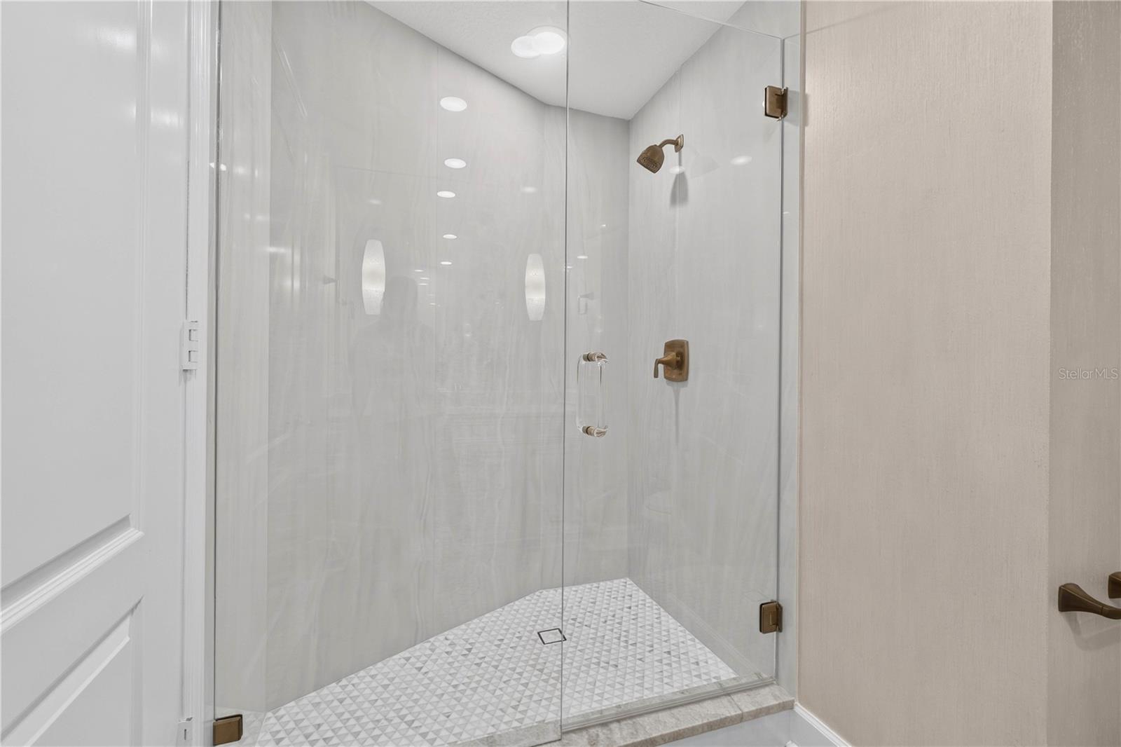 100 Beach Dr Ne #401 Property Photo 39