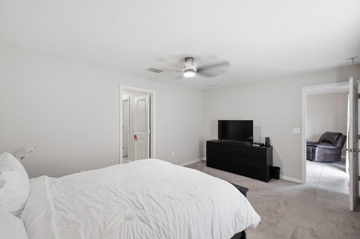 6830 Blue Moon Way Property Photo 10