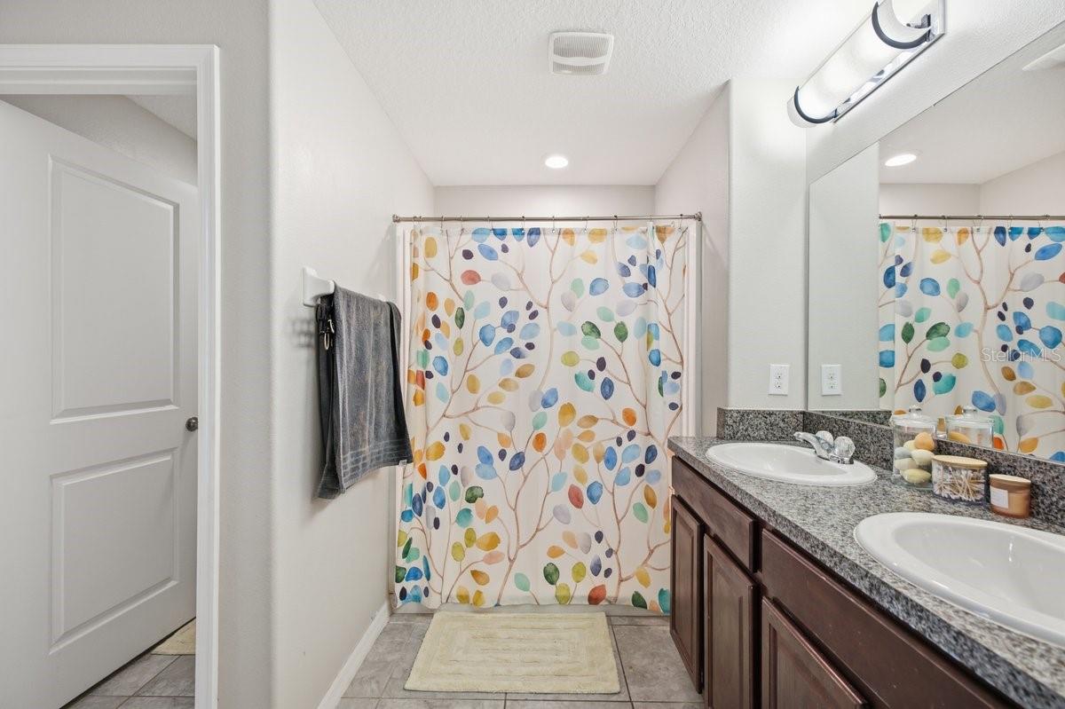 6830 Blue Moon Way Property Photo 12