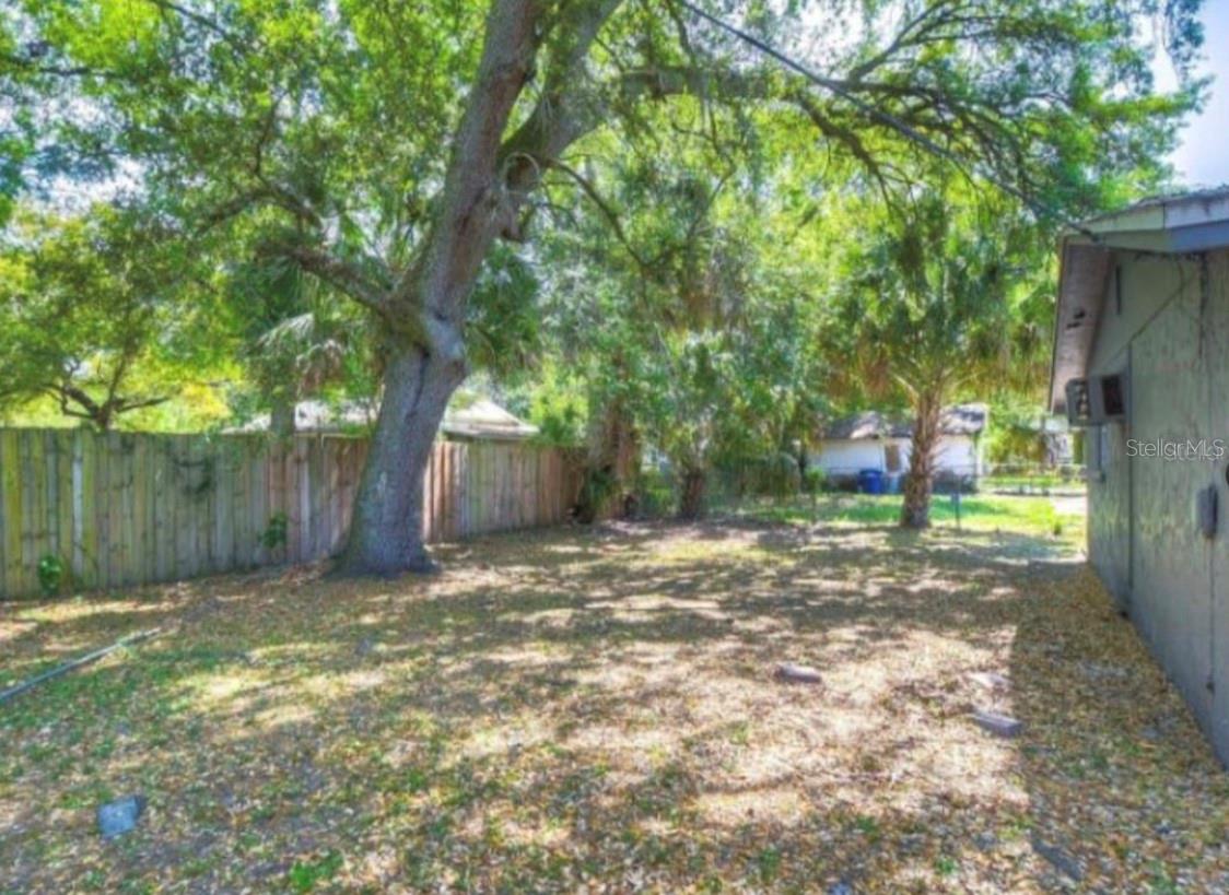 8123 N Alaska St #a Property Photo 23