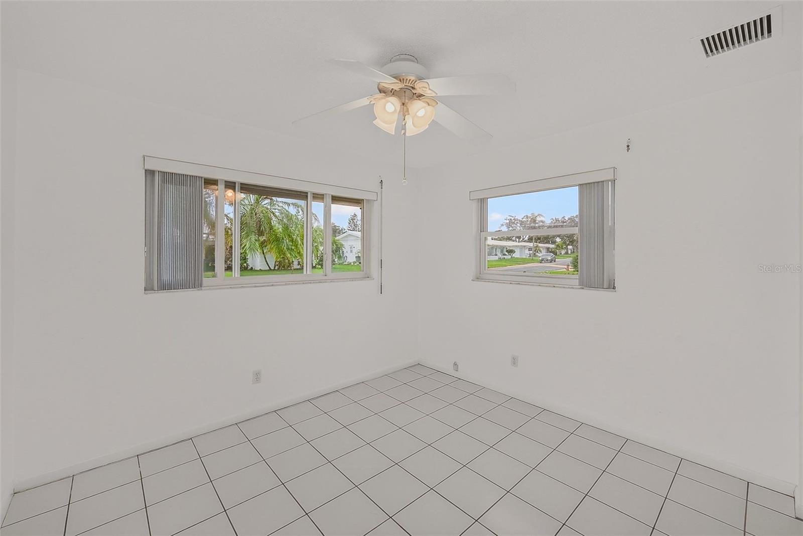 14144 87th Ave Property Photo 6