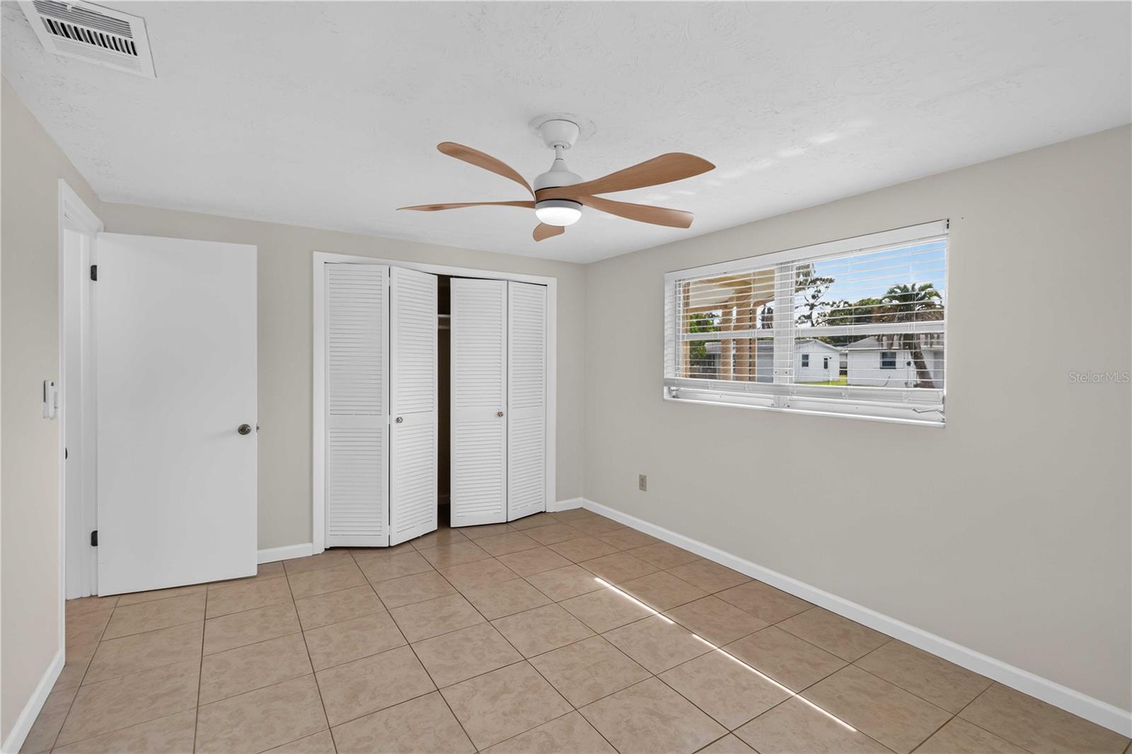 2044 Pamela Dr Property Photo 16