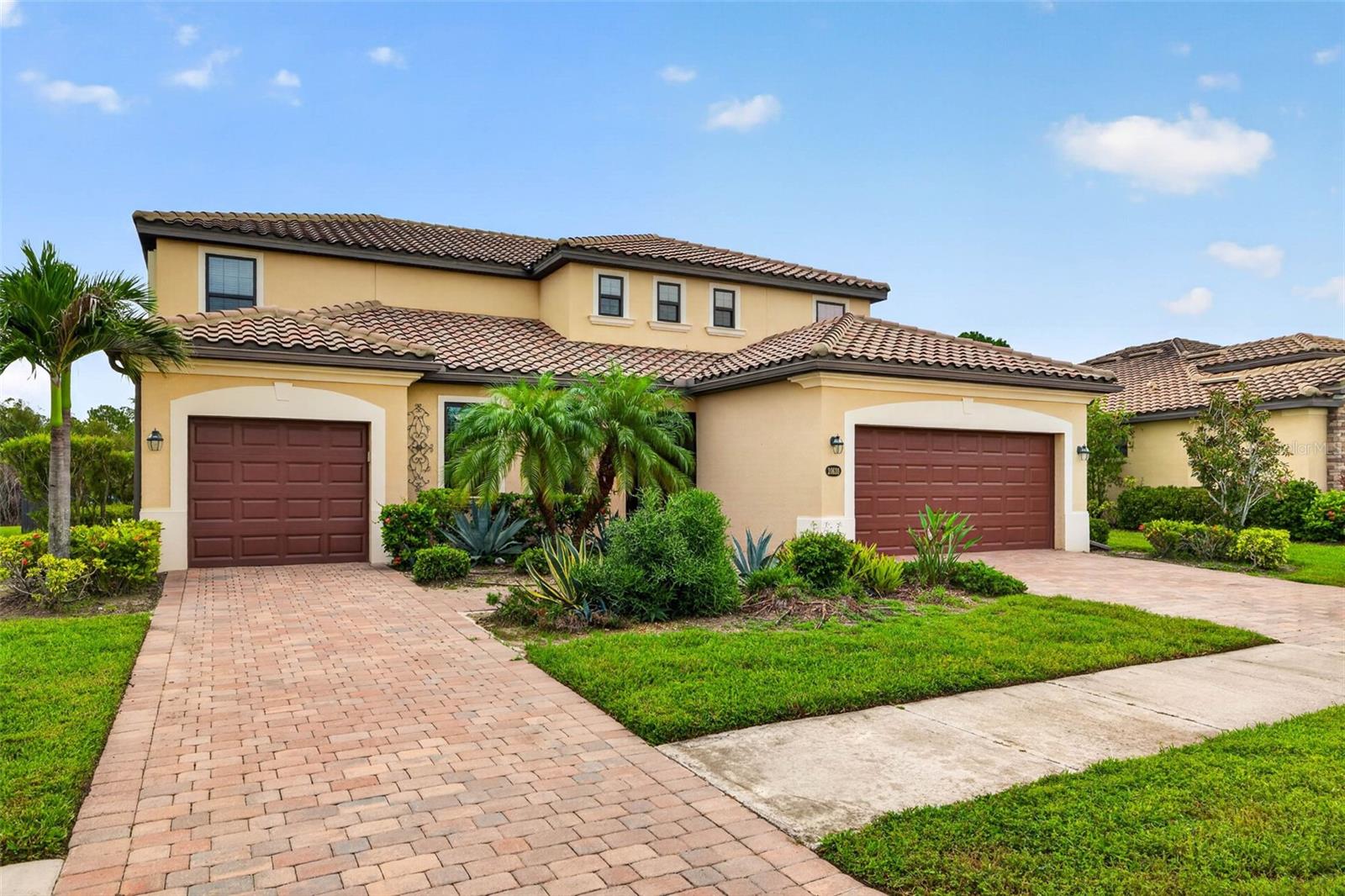 20630 Granlago Dr Property Photo 3