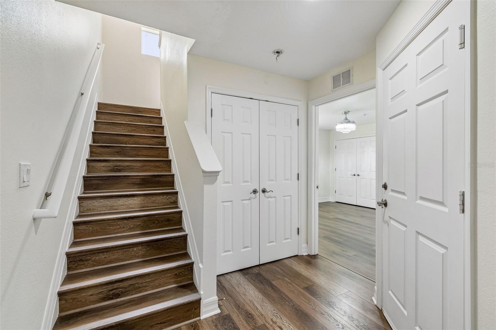 4516 Bay Spring Ct Property Photo 9