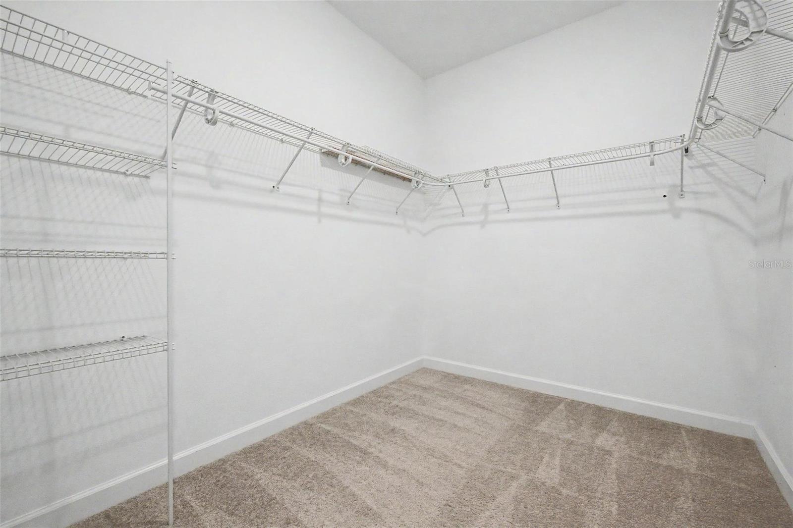 10460 Gable Dig Loop Property Photo 21