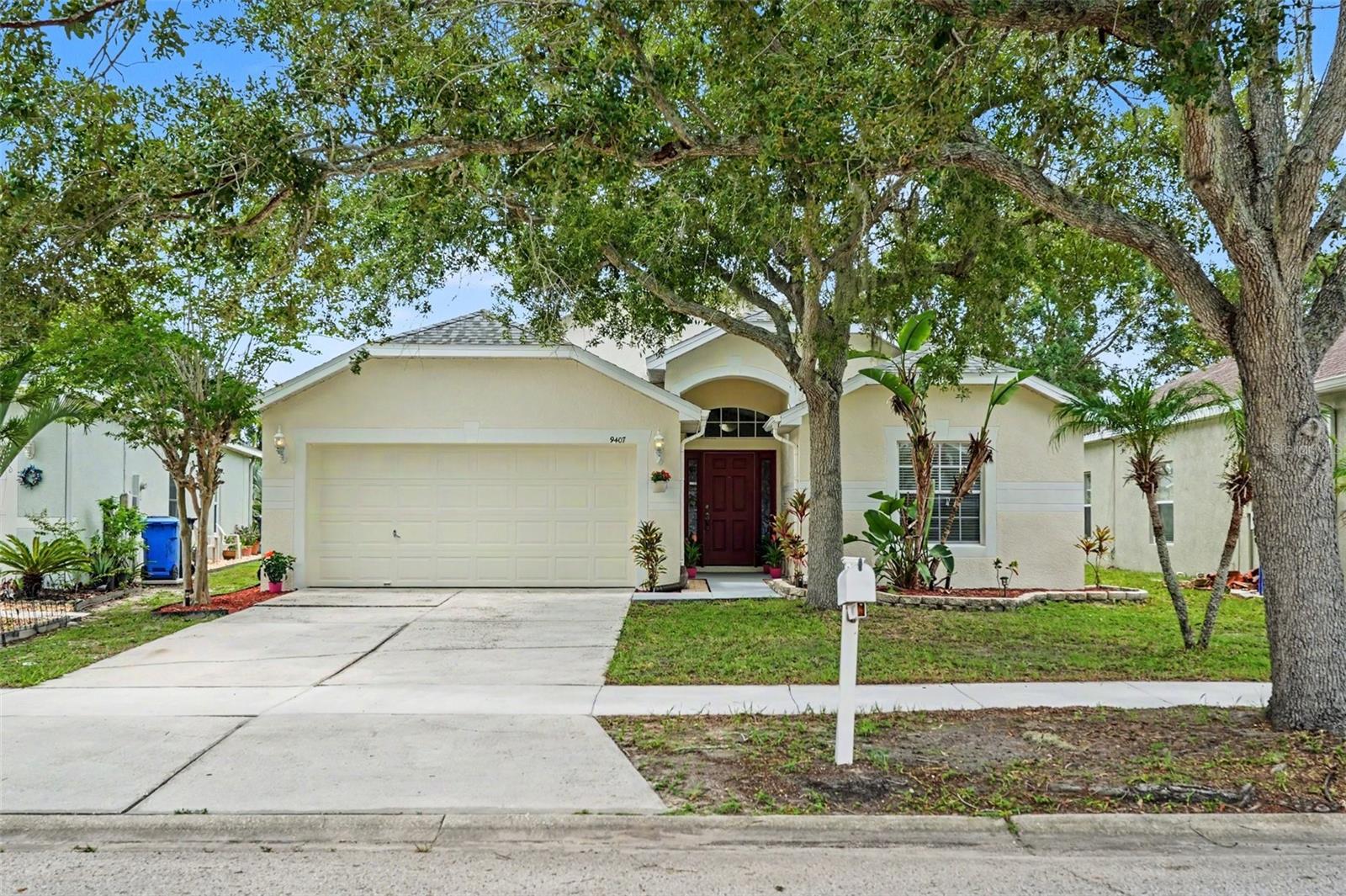 9407 Cypress Harbor Drive Property Photo 1