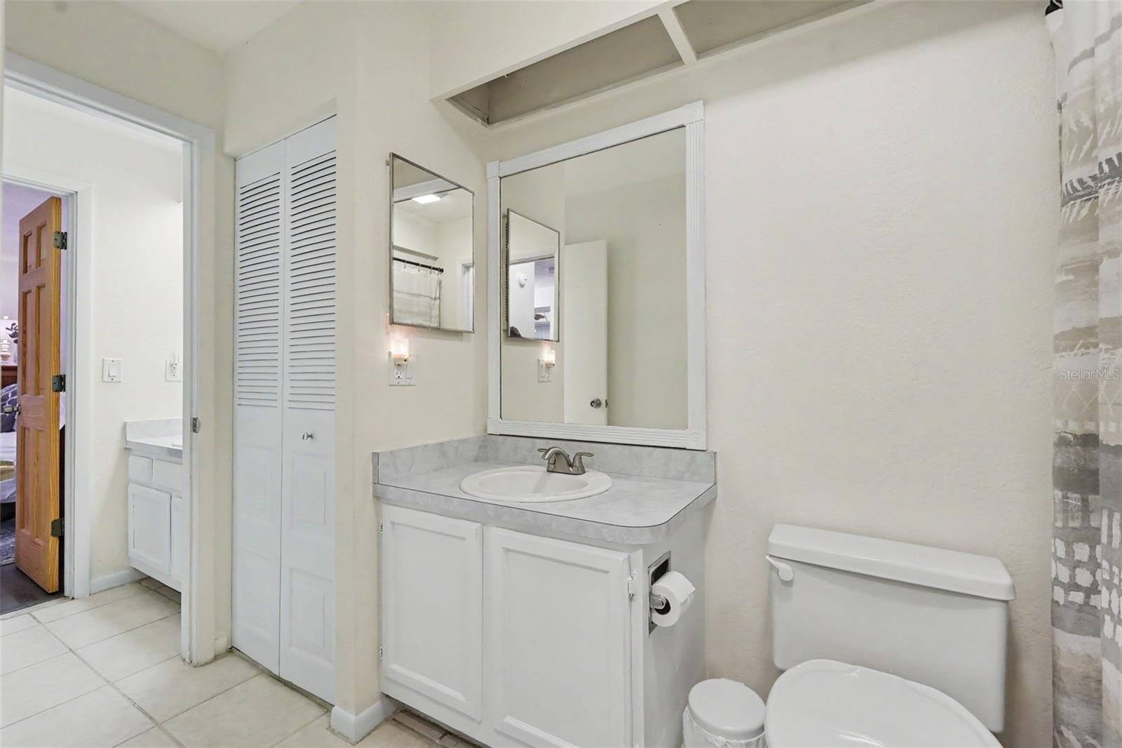 7360 Ulmerton Rd #2b Property Photo 19