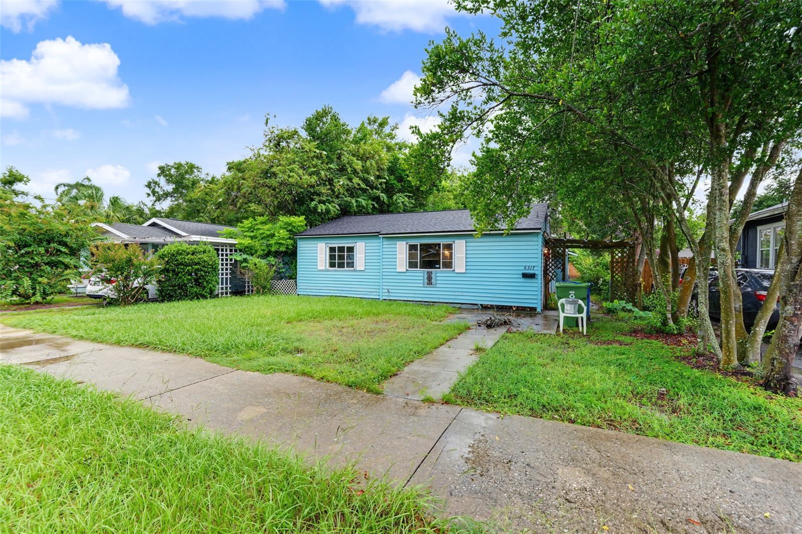 6317 N Central Ave Property Photo 1