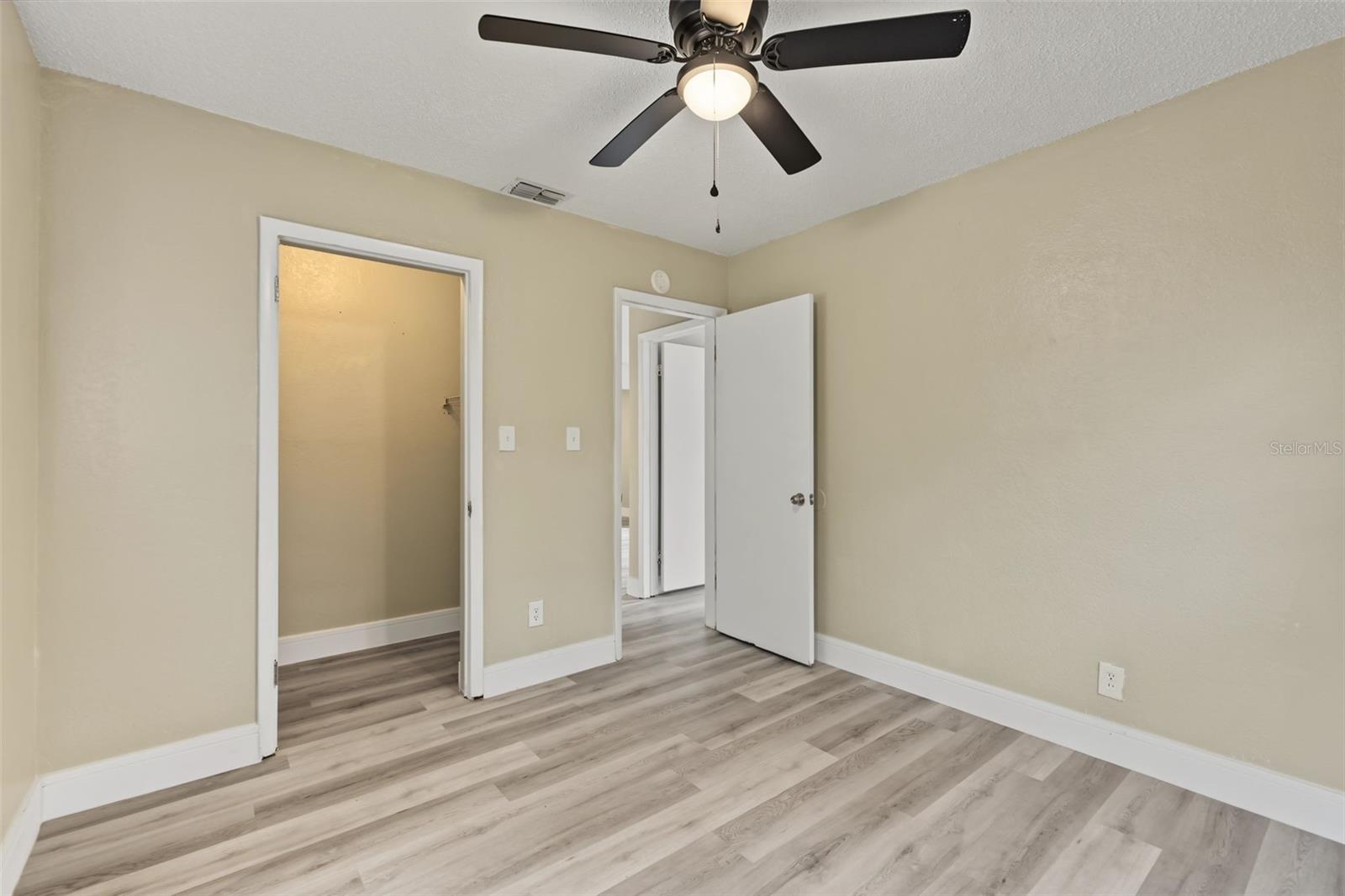 6317 N Central Ave Property Photo 21