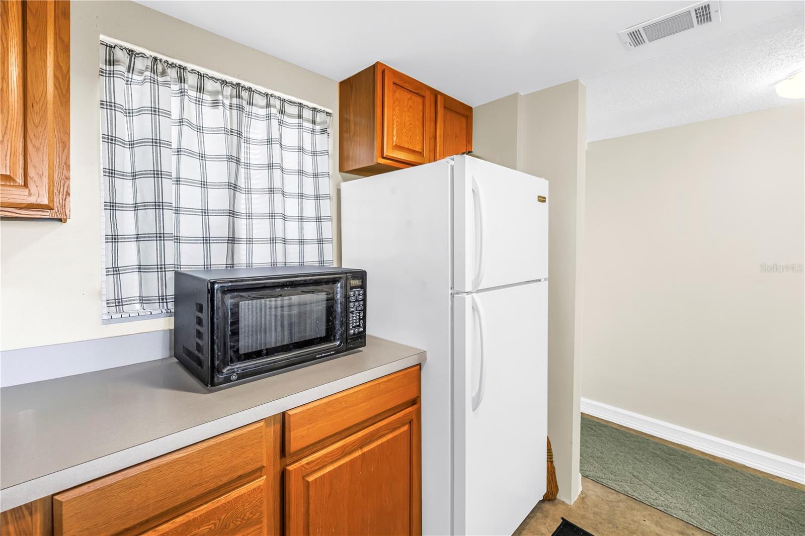 7701 Starkey Rd #521 Property Photo 6