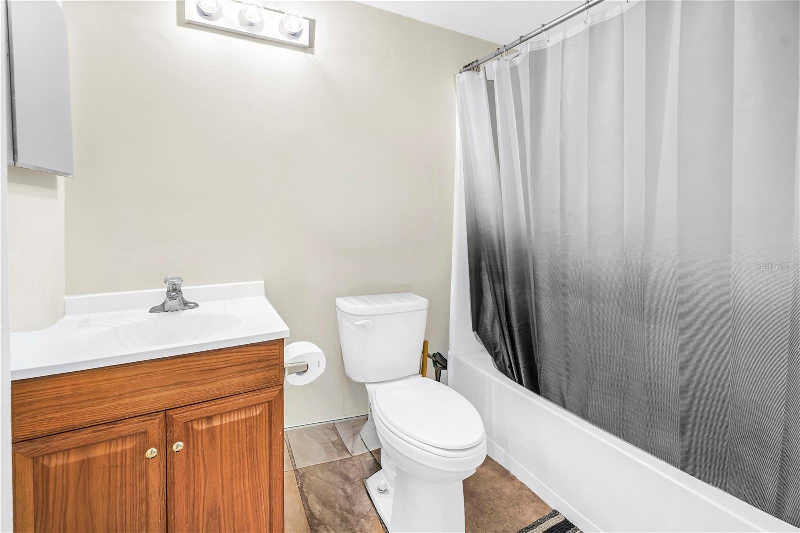7701 Starkey Rd #521 Property Photo 9