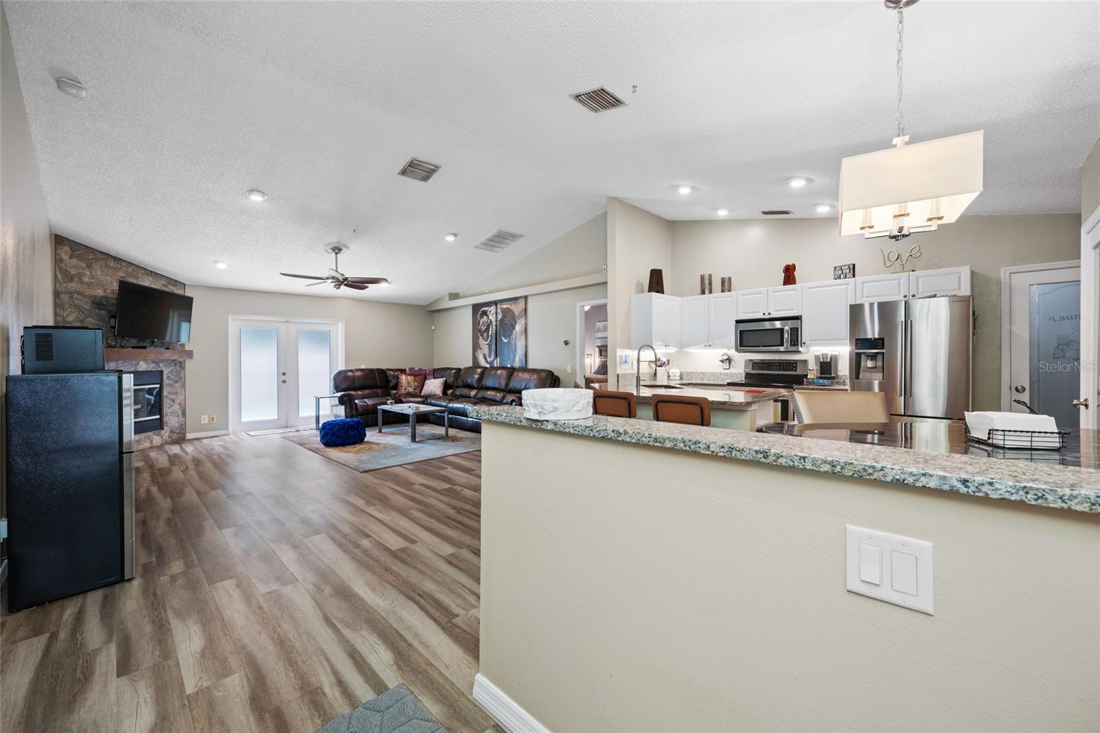 12965 Pineforest Way W Property Photo 8