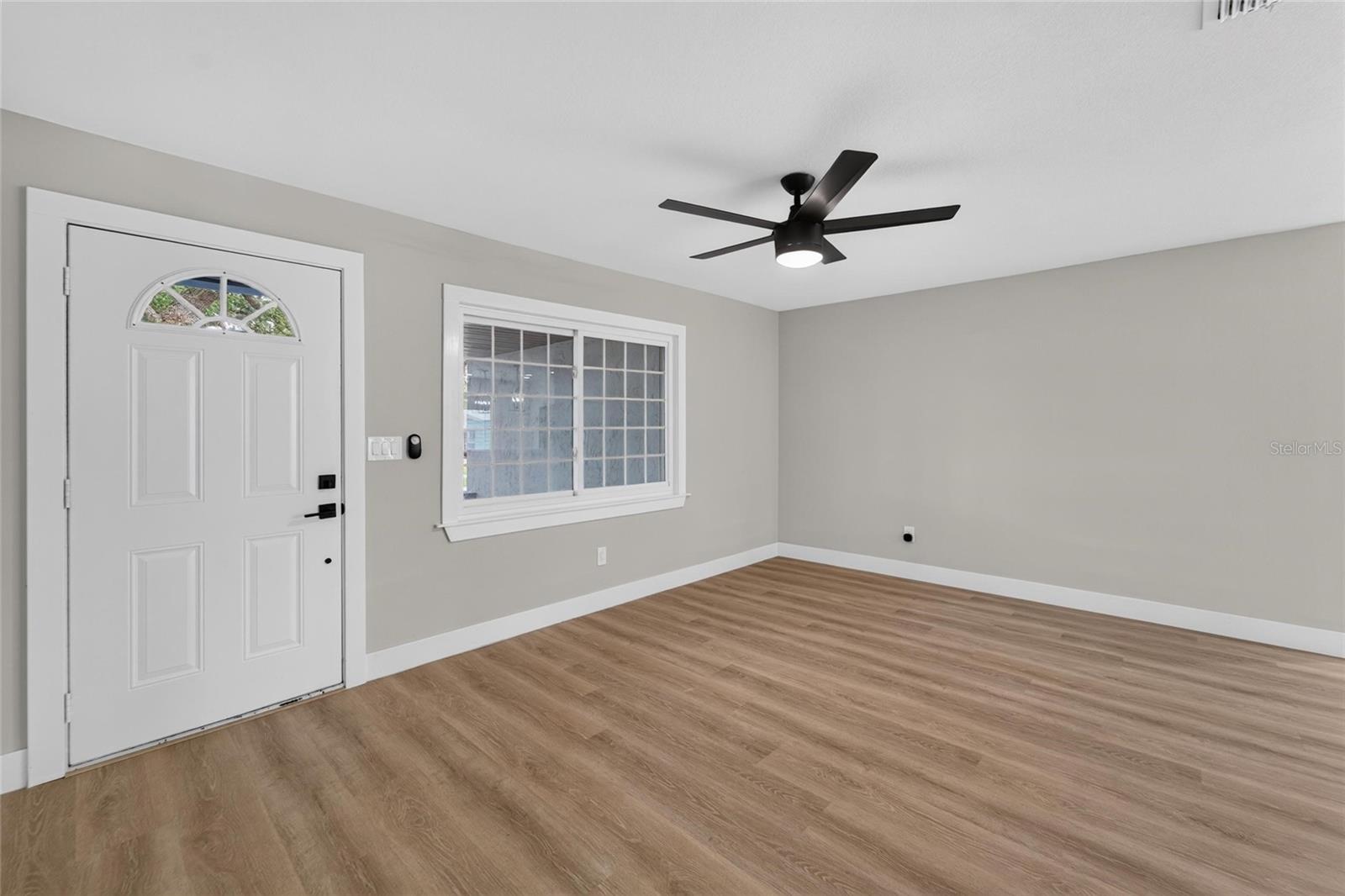 1229 Oak Valley Dr Property Photo 15