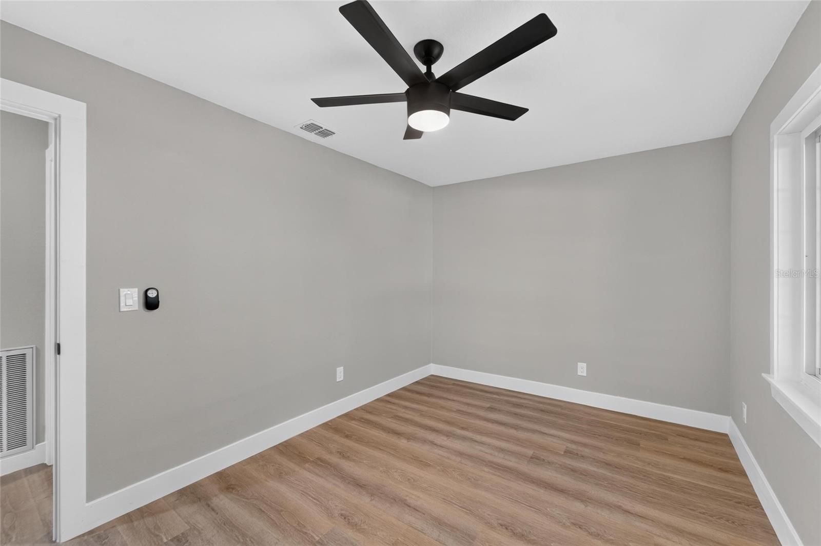 1229 Oak Valley Dr Property Photo 29