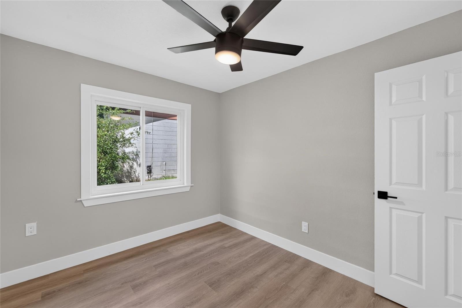 1229 Oak Valley Dr Property Photo 32