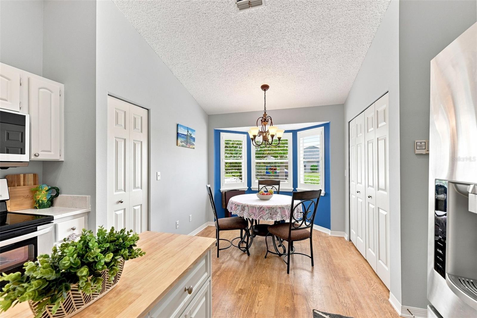 2242 W Del Webb Blvd Property Photo 18