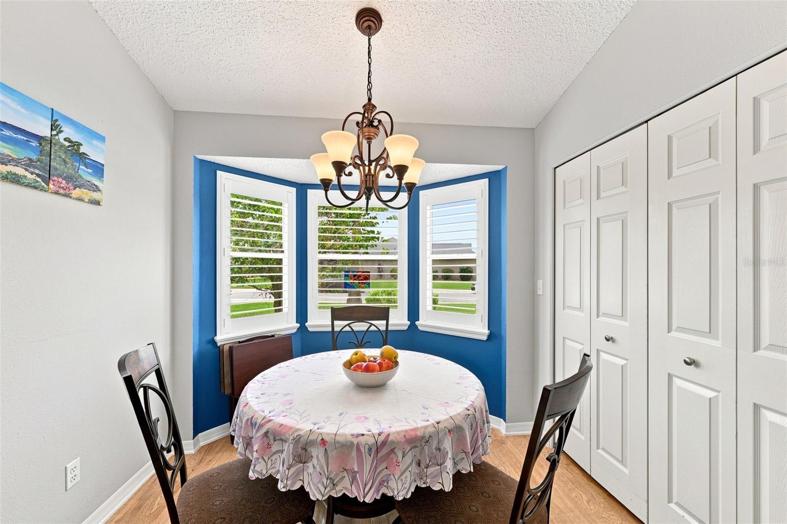 2242 W Del Webb Blvd Property Photo 19