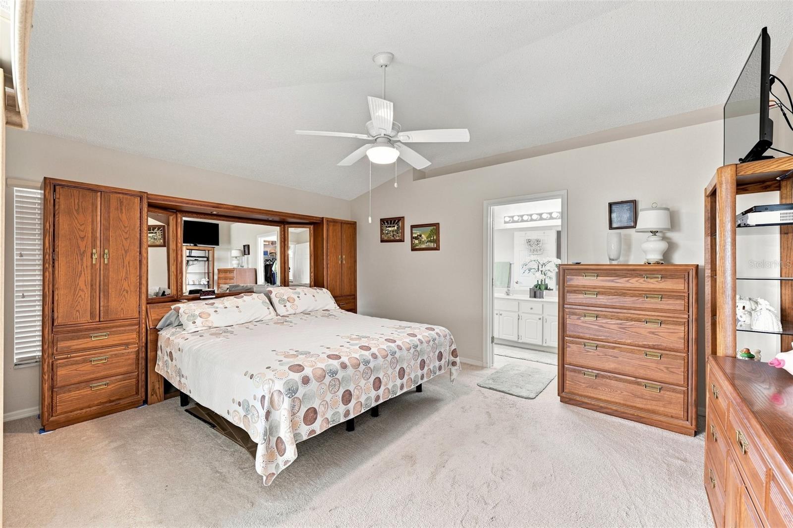2242 W Del Webb Blvd Property Photo 20