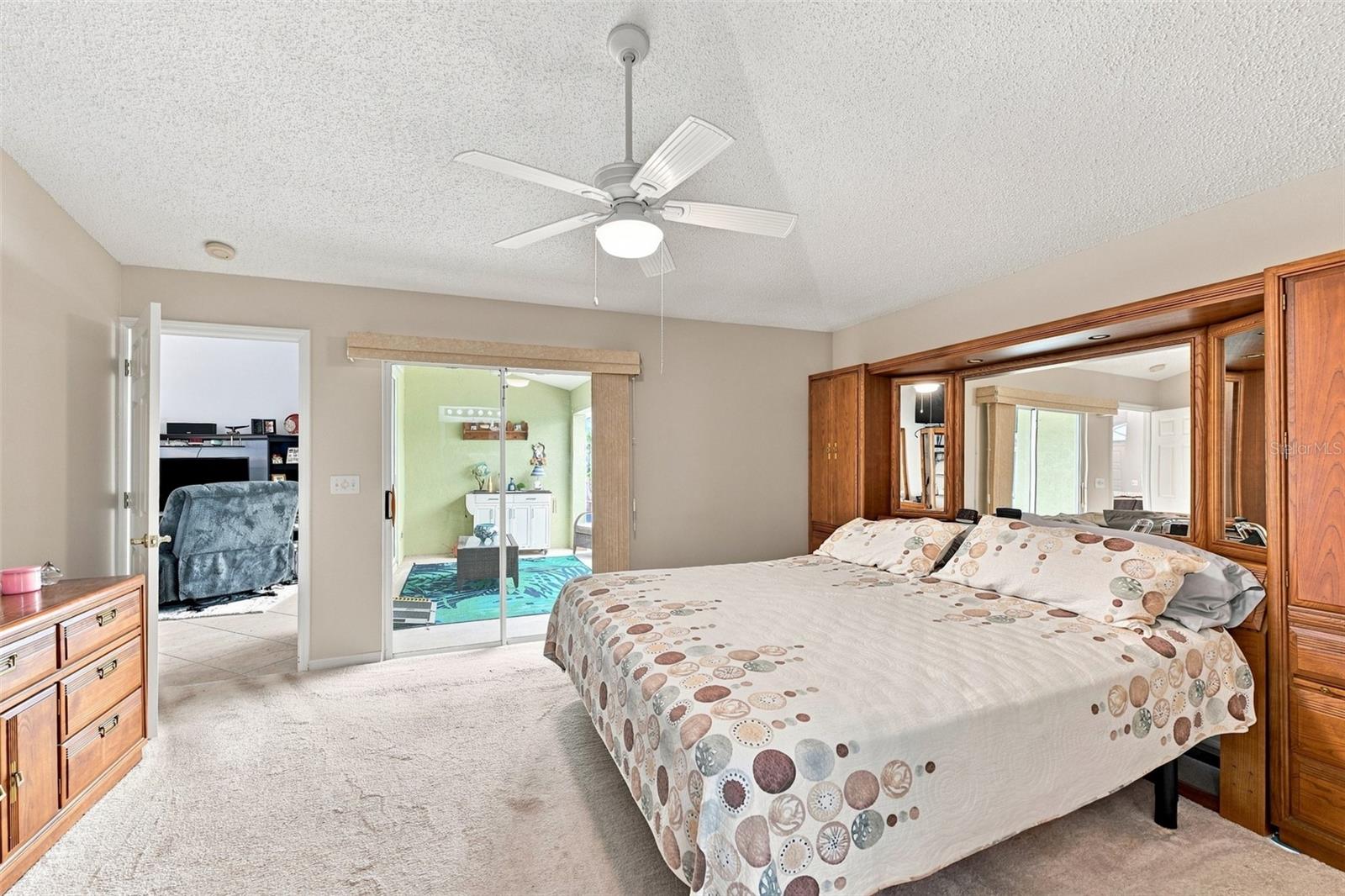 2242 W Del Webb Blvd Property Photo 21